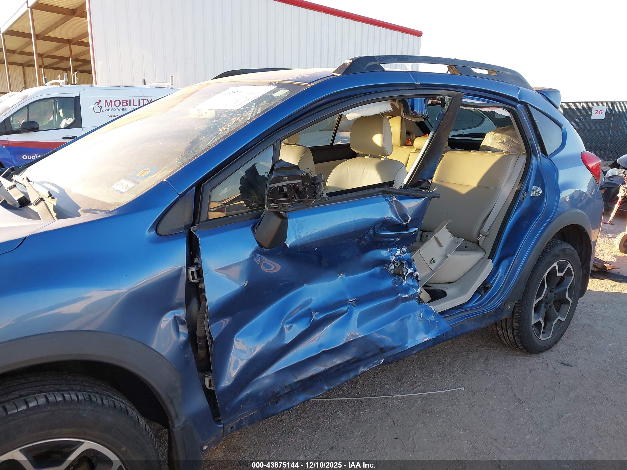 SUBARU XV image 6