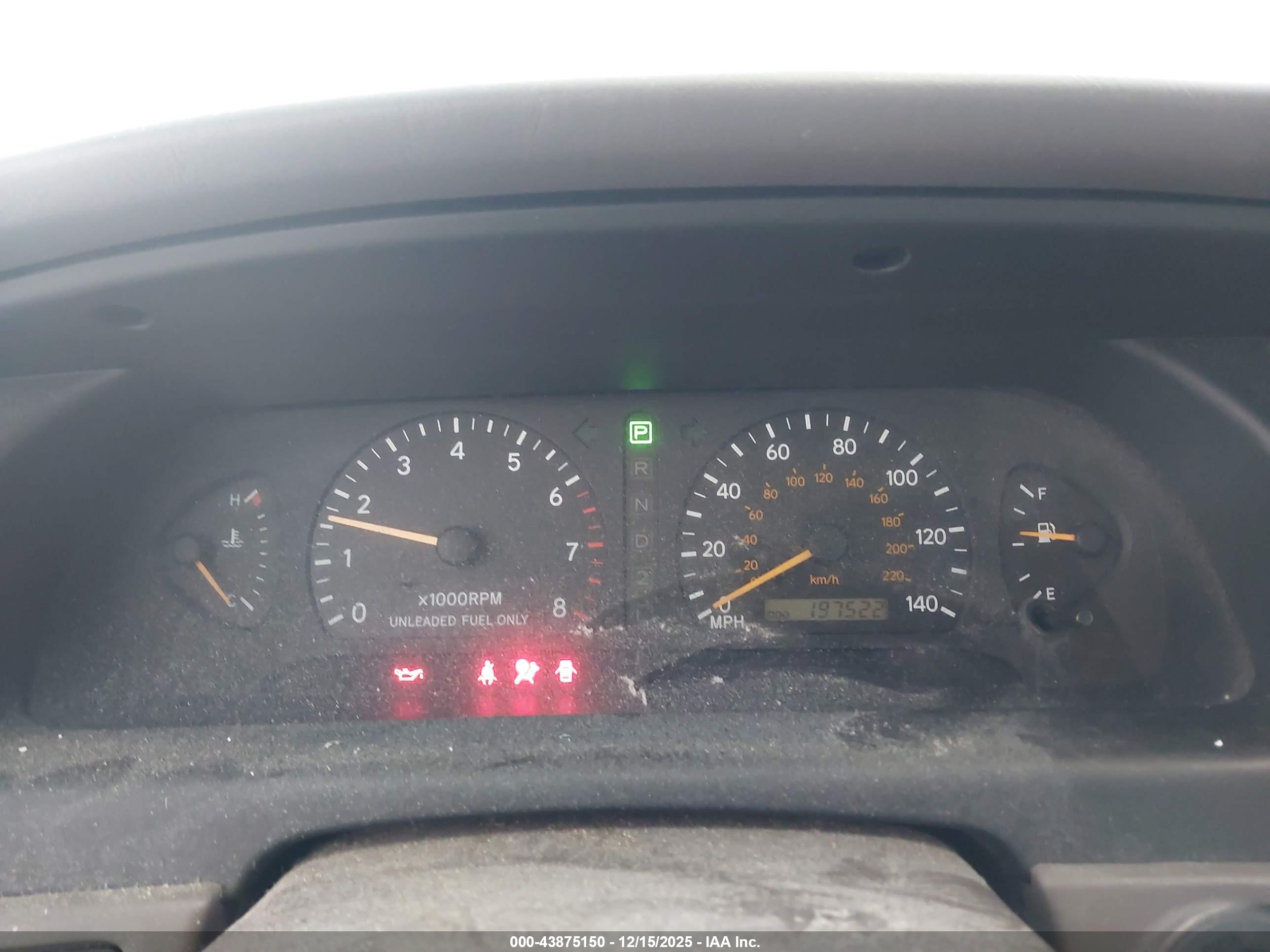 TOYOTA AVALON image 7