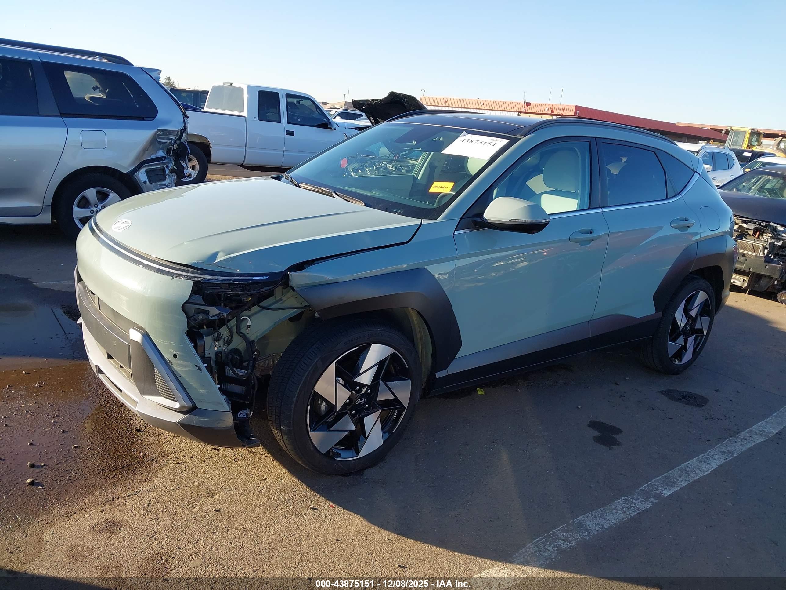 HYUNDAI KONA image 6