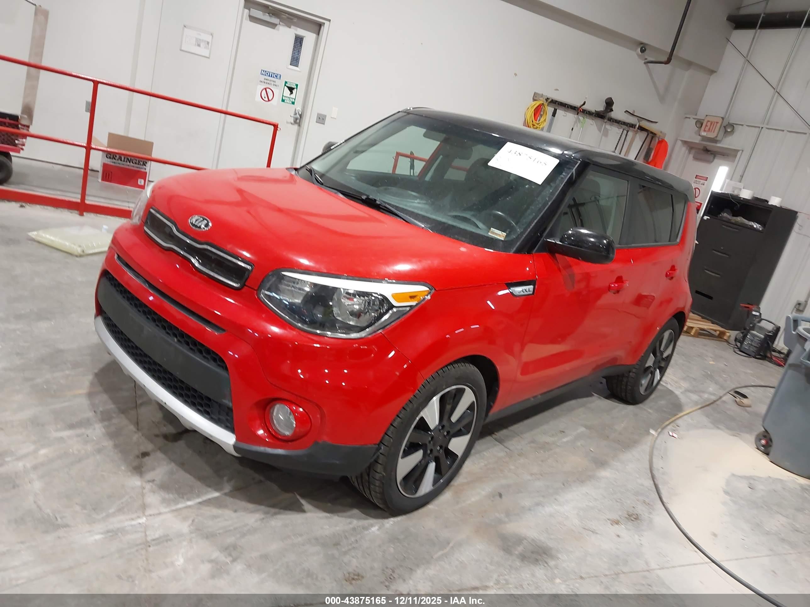 KIA SOUL image 2