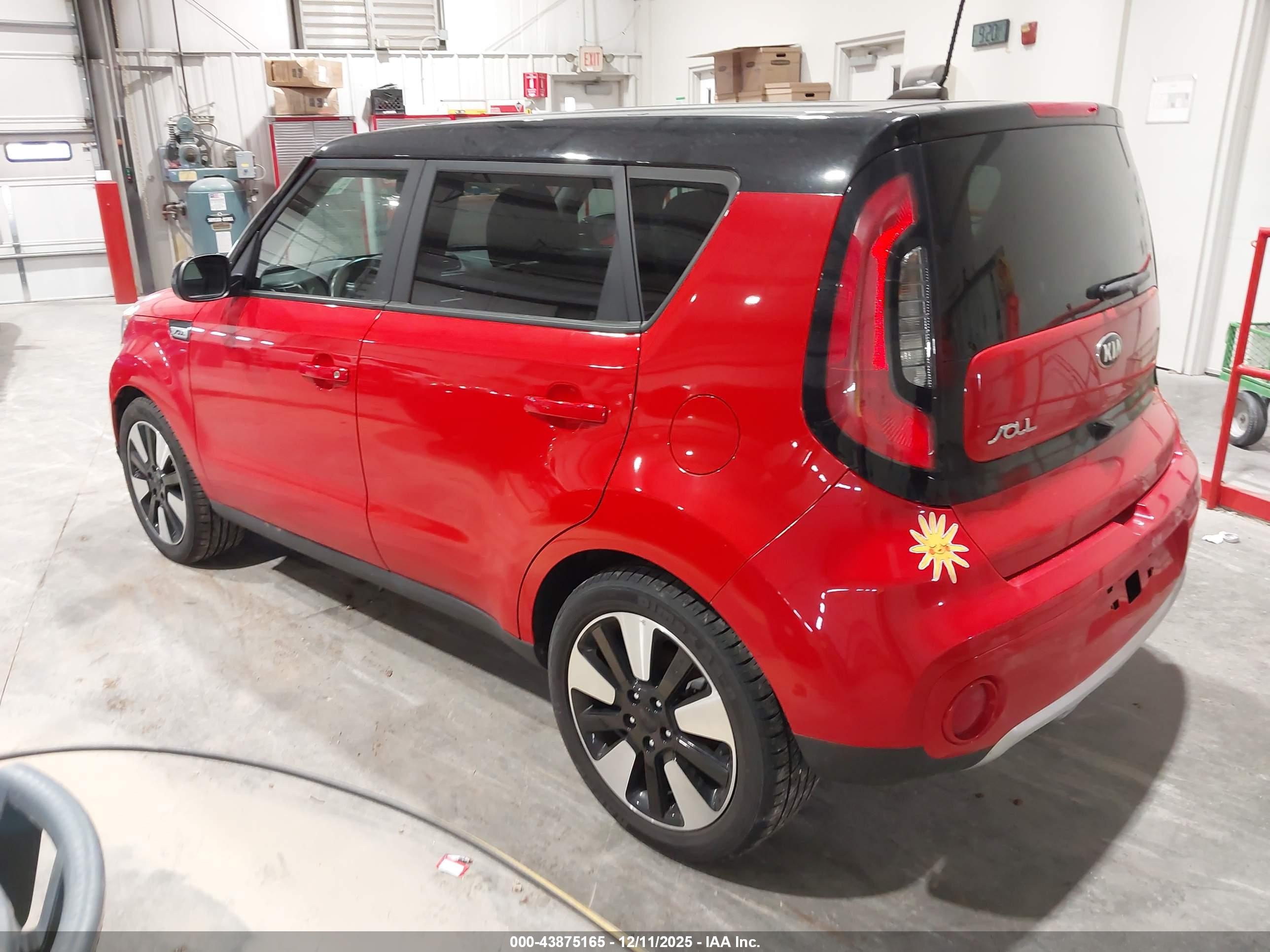 KIA SOUL image 3