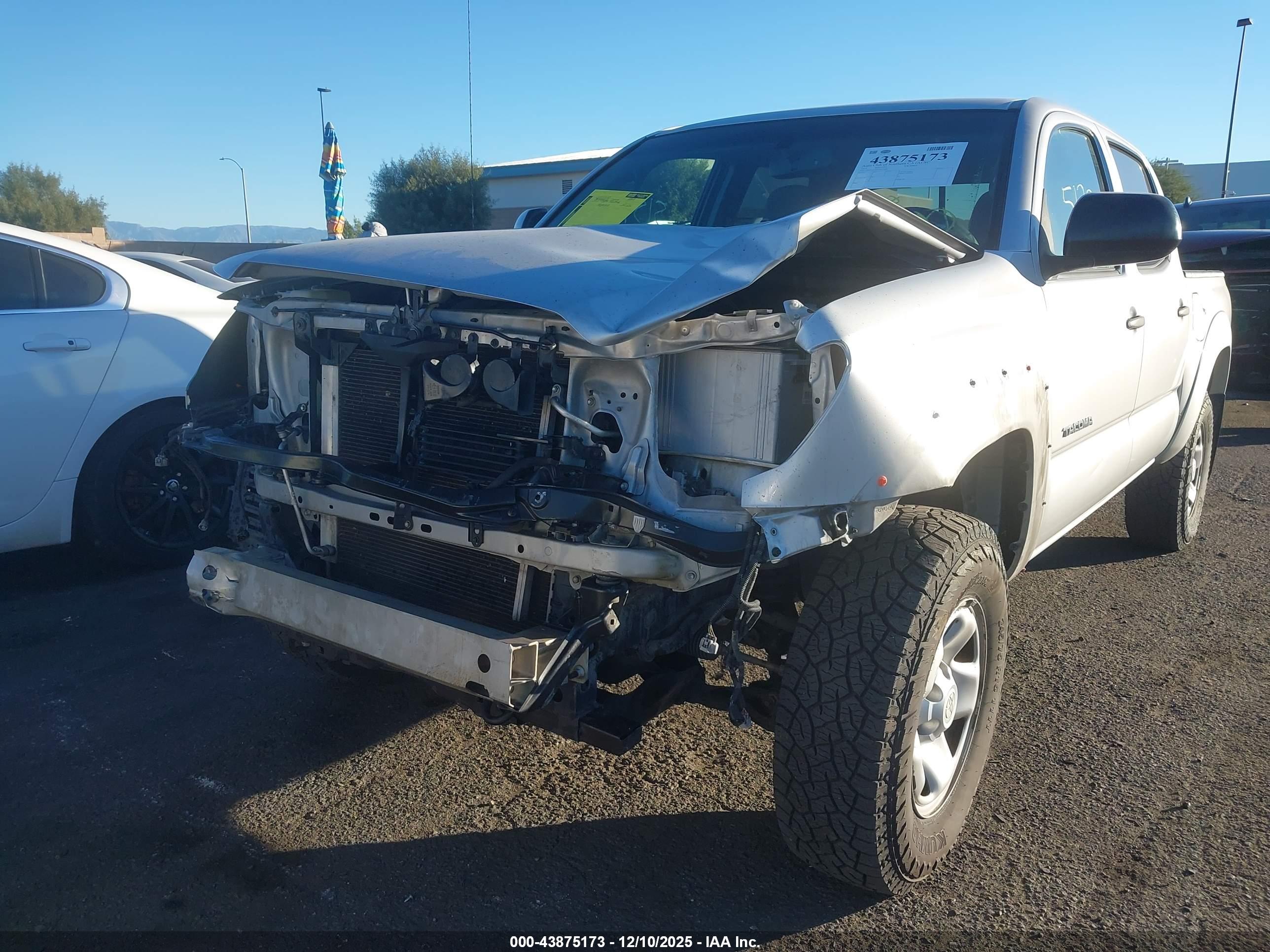 TOYOTA TACOMA image 6