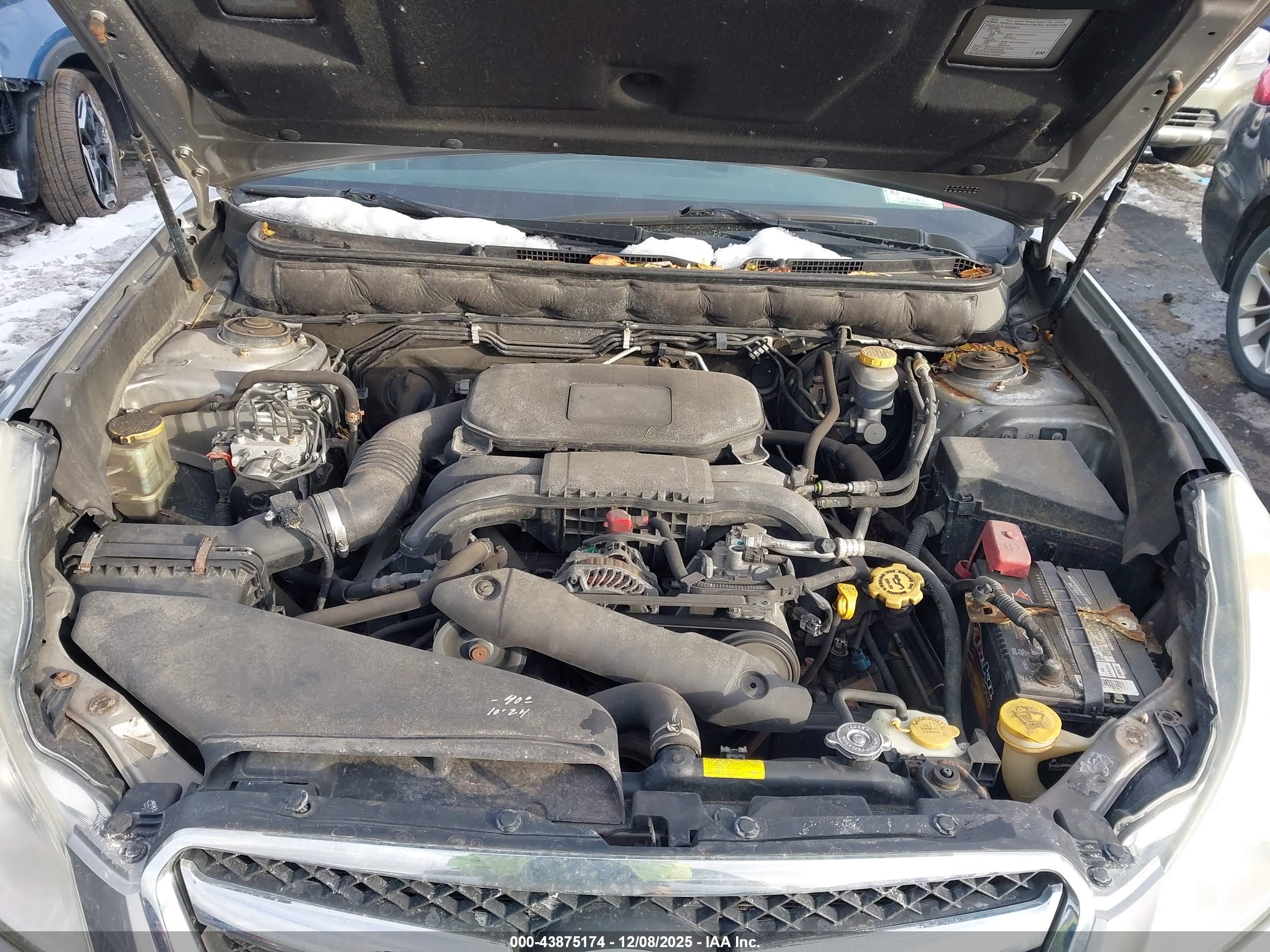 SUBARU LEGACY image 10