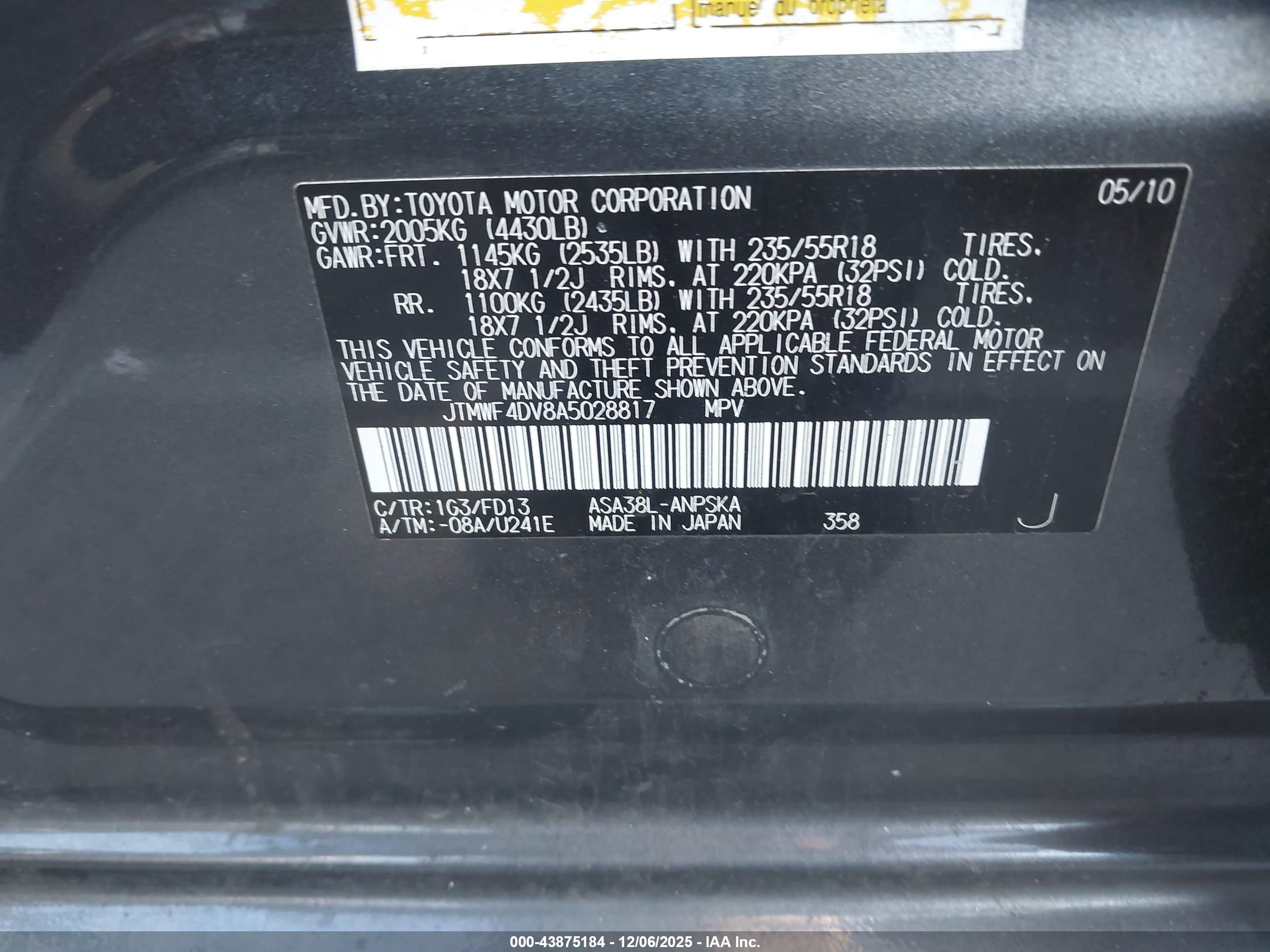 TOYOTA RAV4 image 9