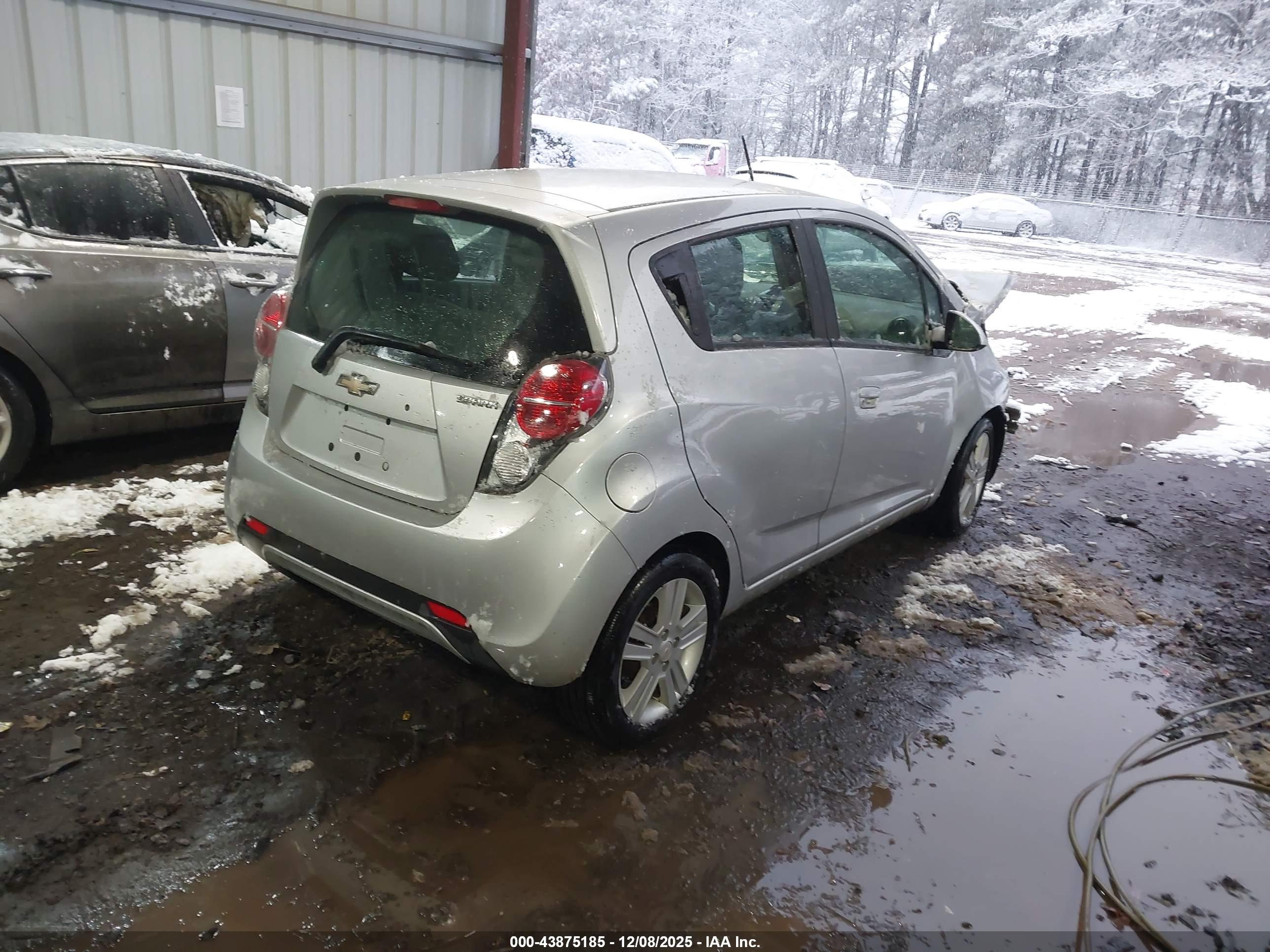 CHEVROLET SPARK image 4