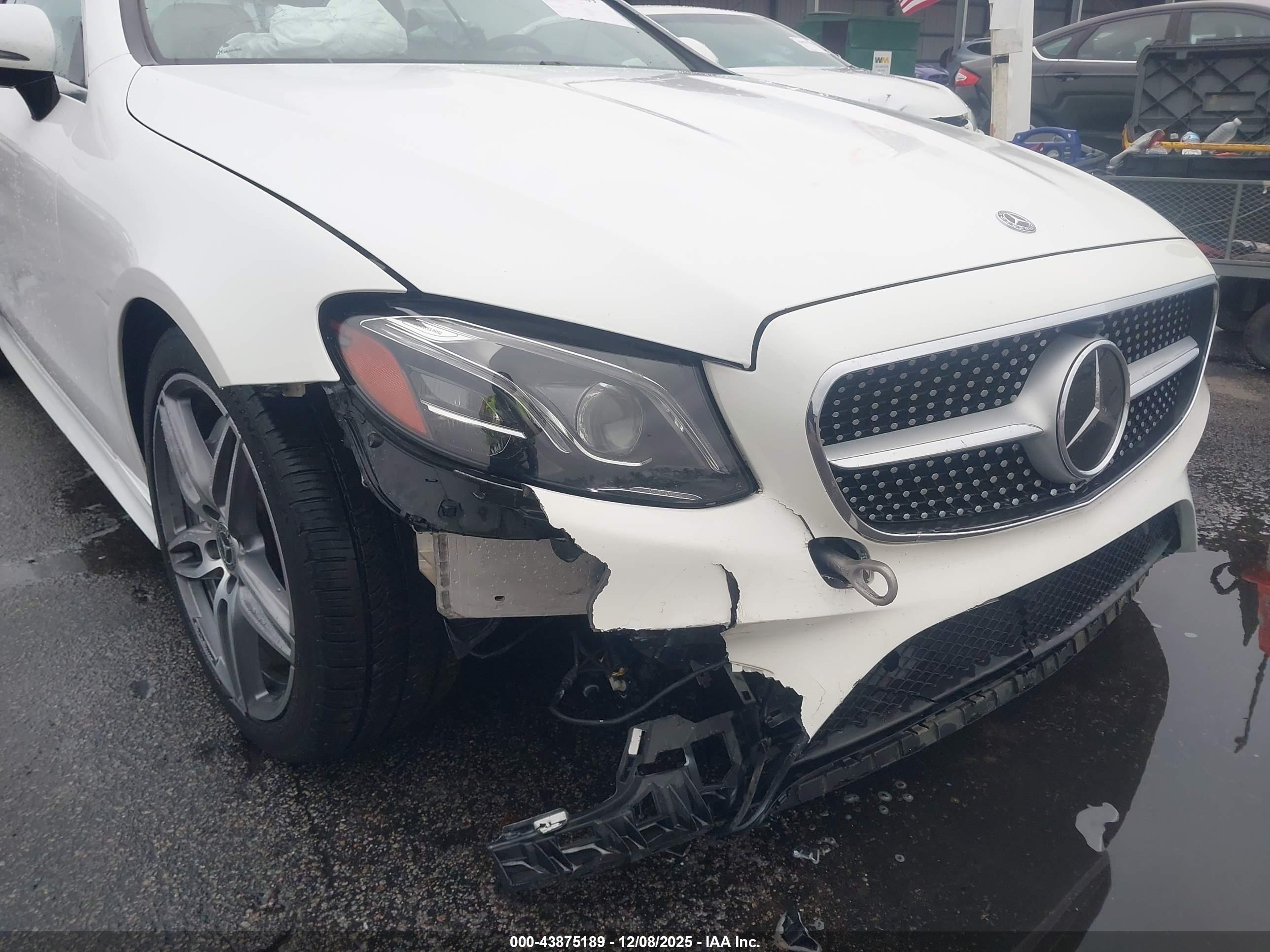 MERCEDES-BENZ E image 6