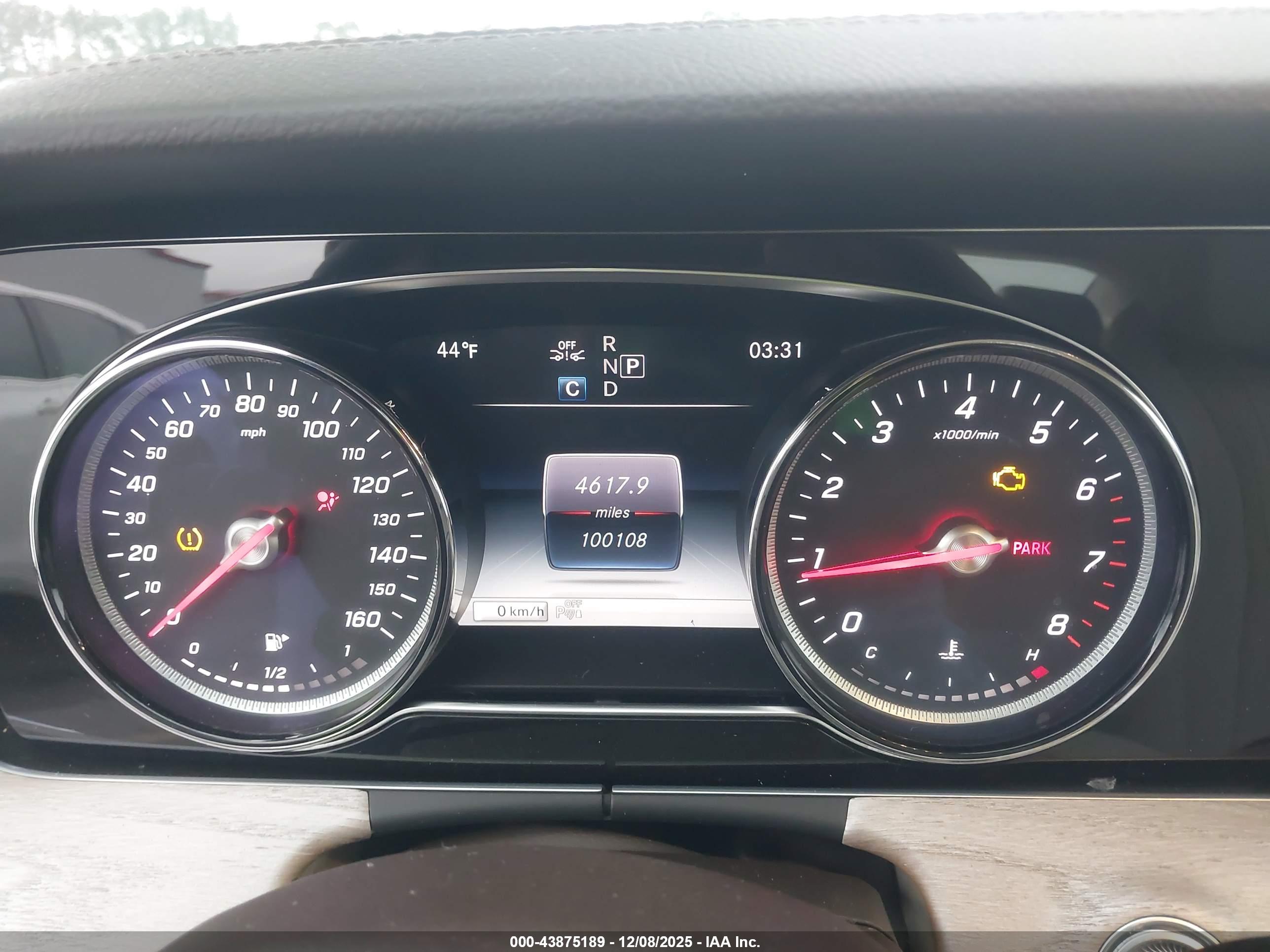 MERCEDES-BENZ E image 7