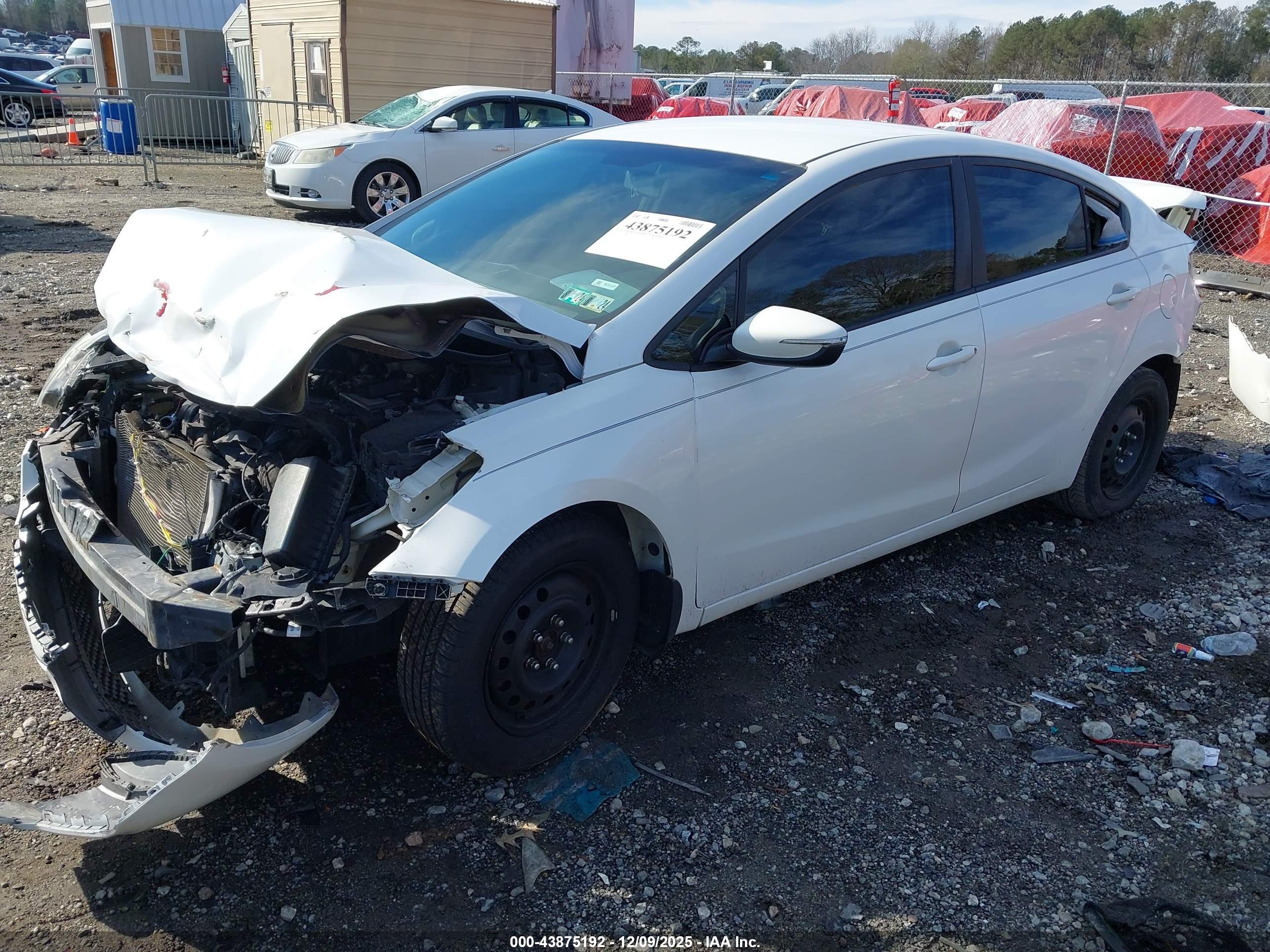 KIA FORTE image 2