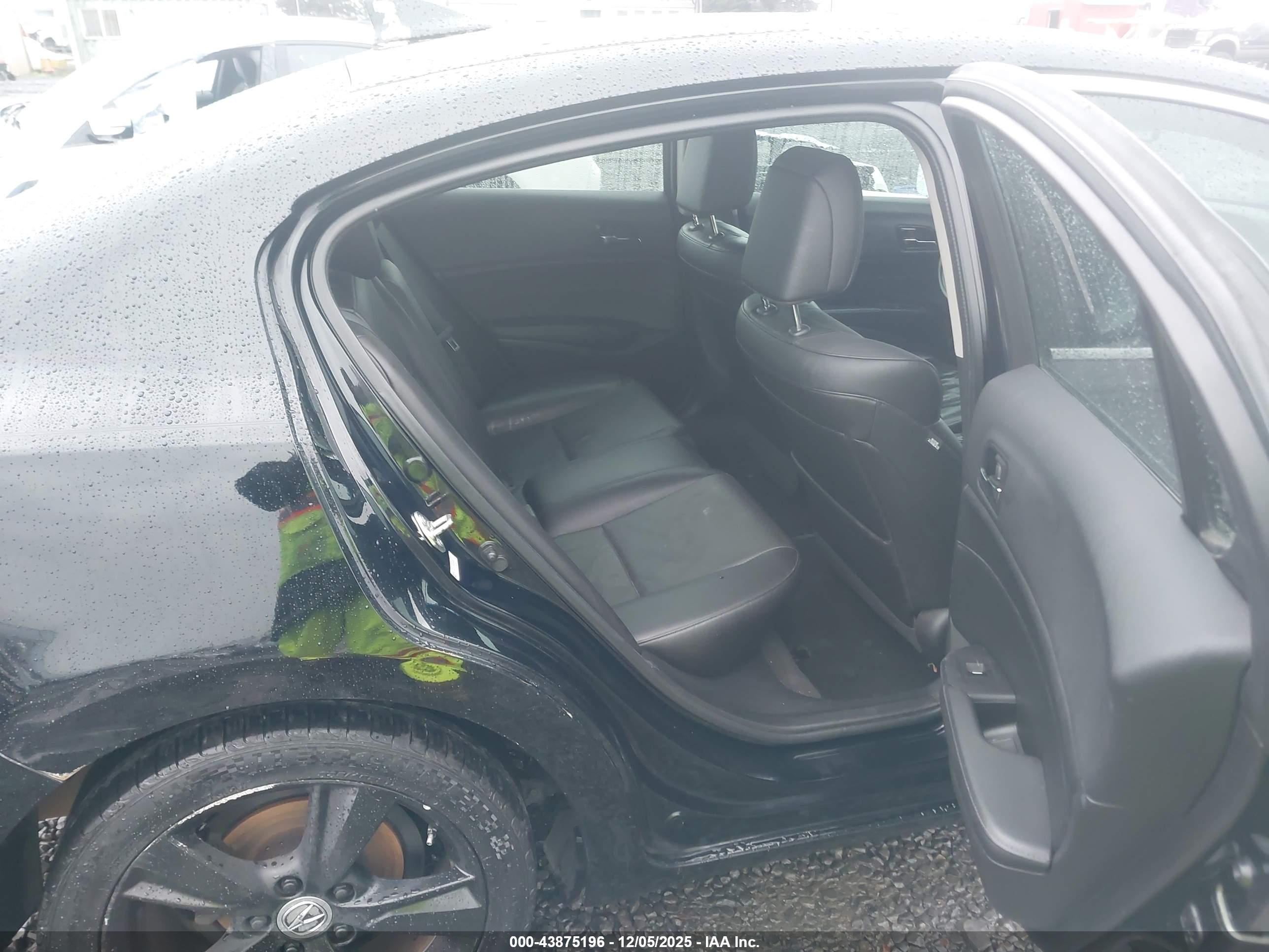 ACURA ILX image 8