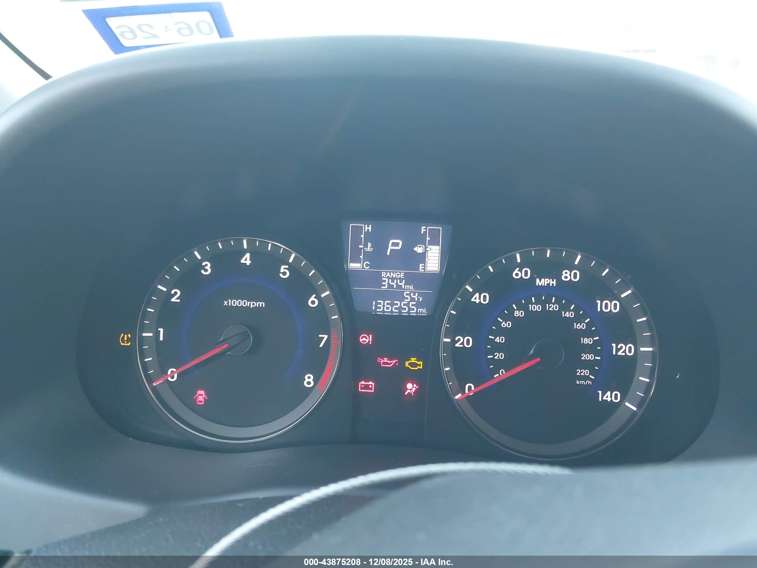 HYUNDAI ACCENT image 7