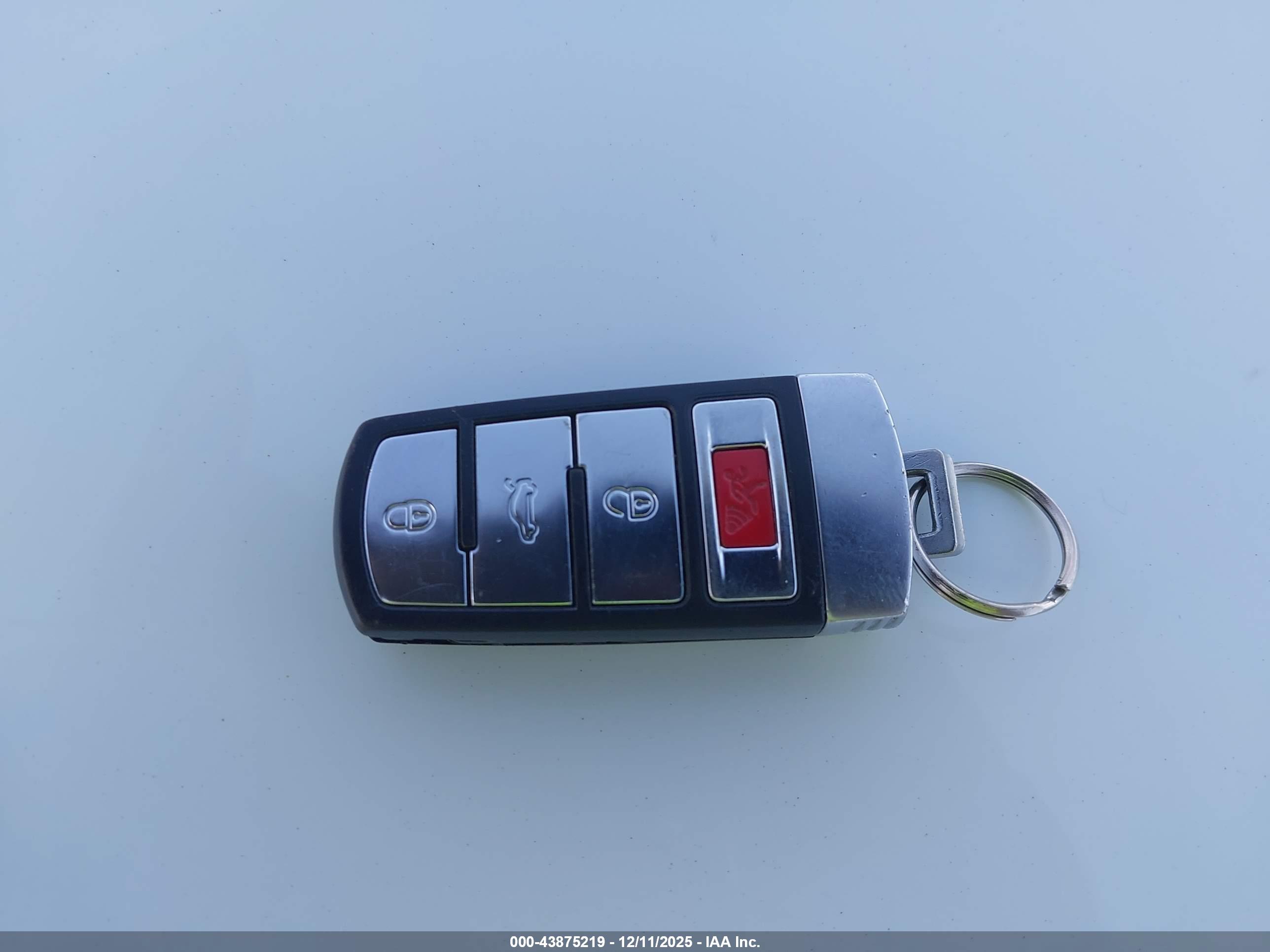 VOLKSWAGEN CC image 11