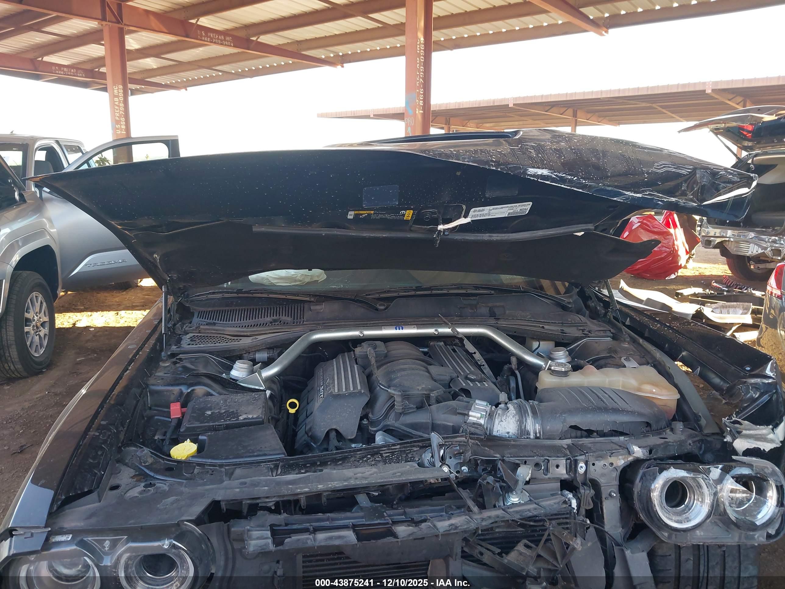 DODGE CHALLENGER image 10