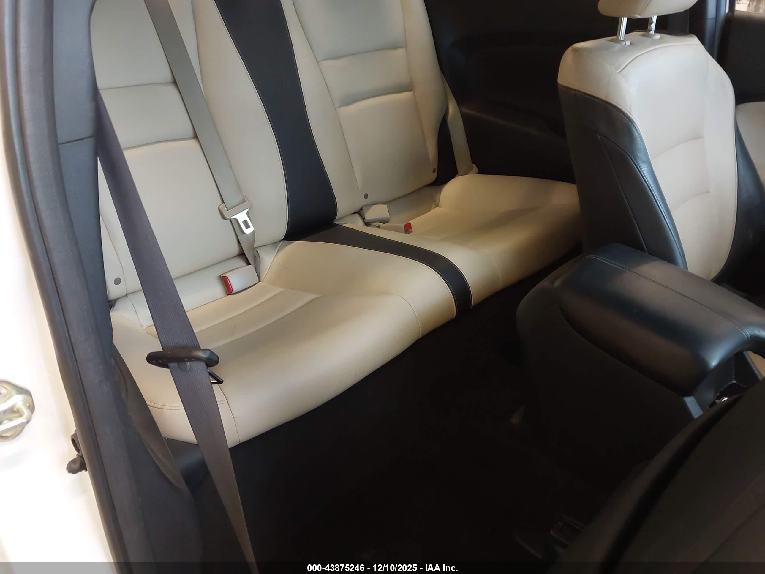 HONDA ACCORD image 8