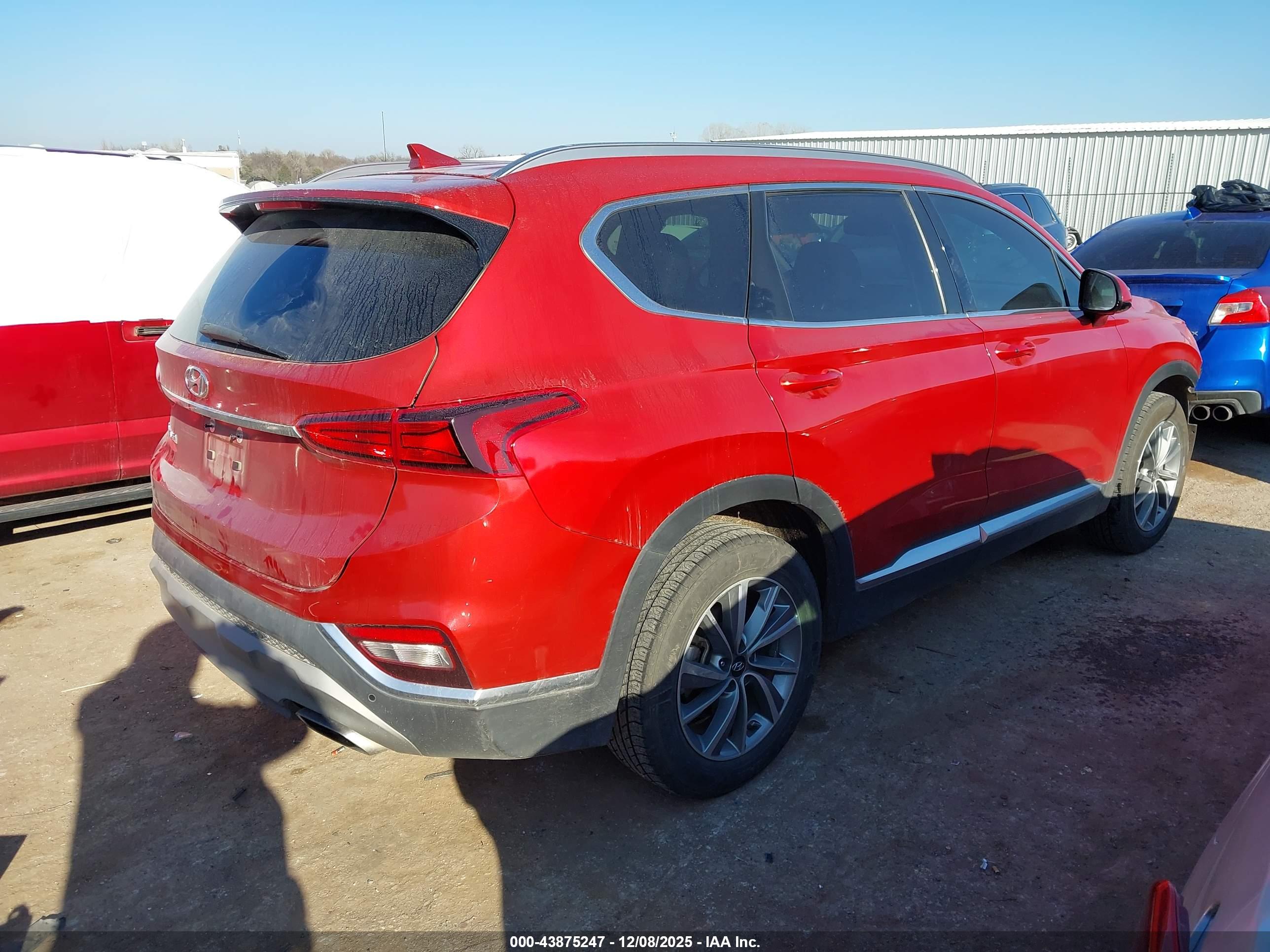 HYUNDAI SANTA image 4