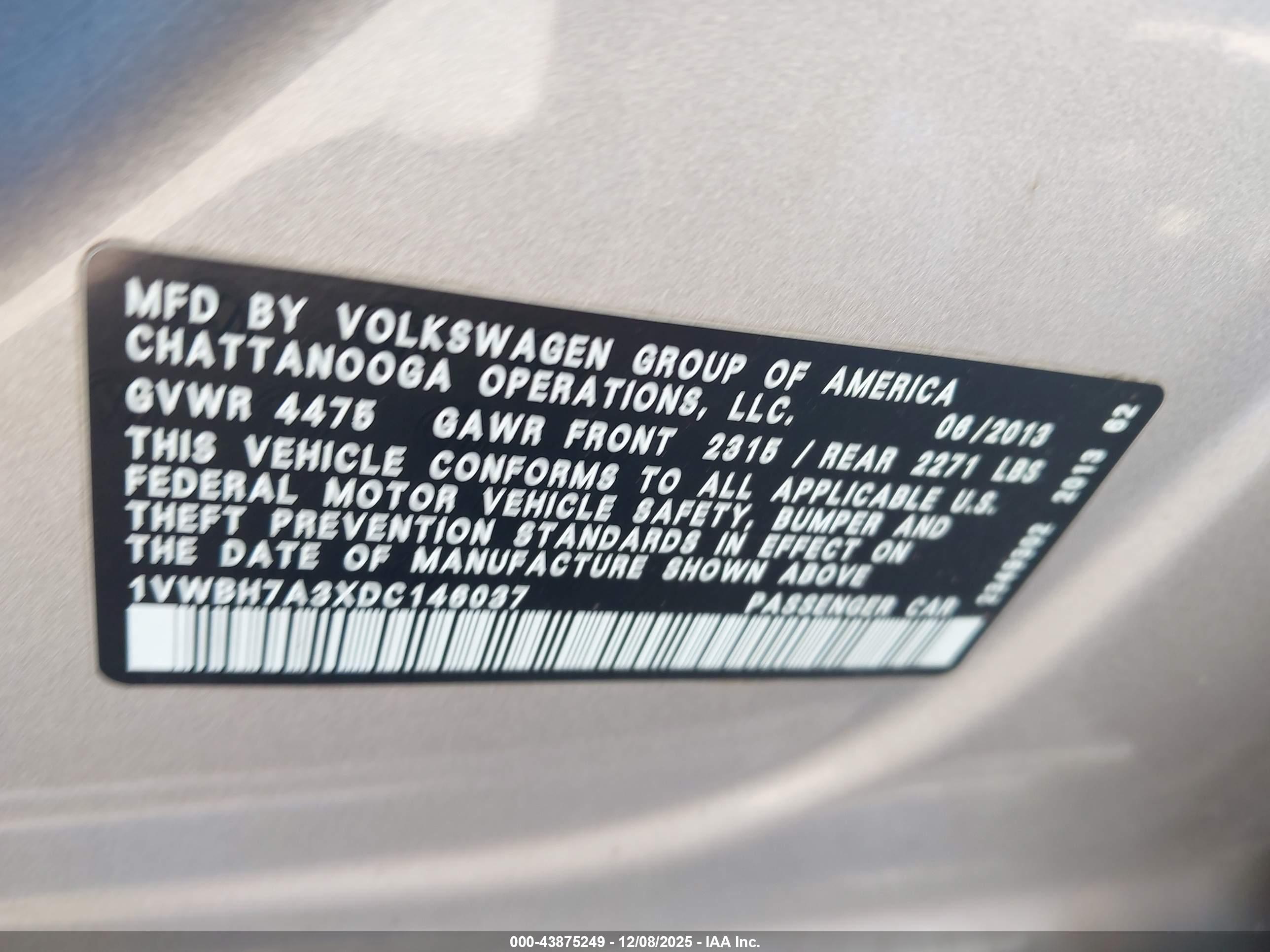 VOLKSWAGEN PASSAT image 9