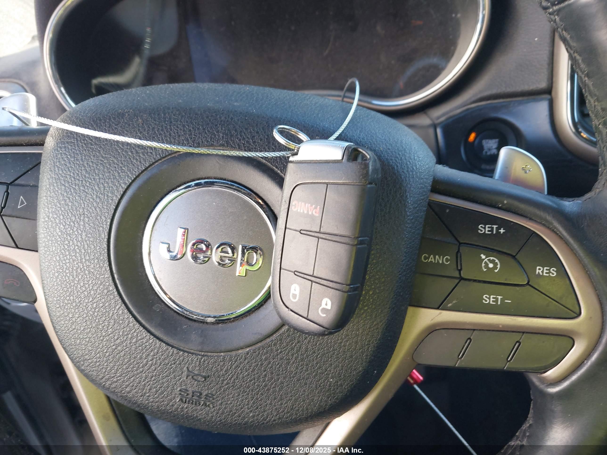 JEEP GRAND image 11