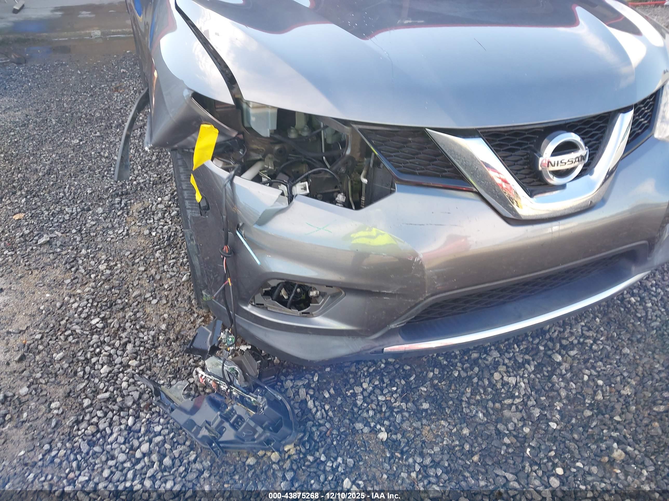 NISSAN ROGUE image 6