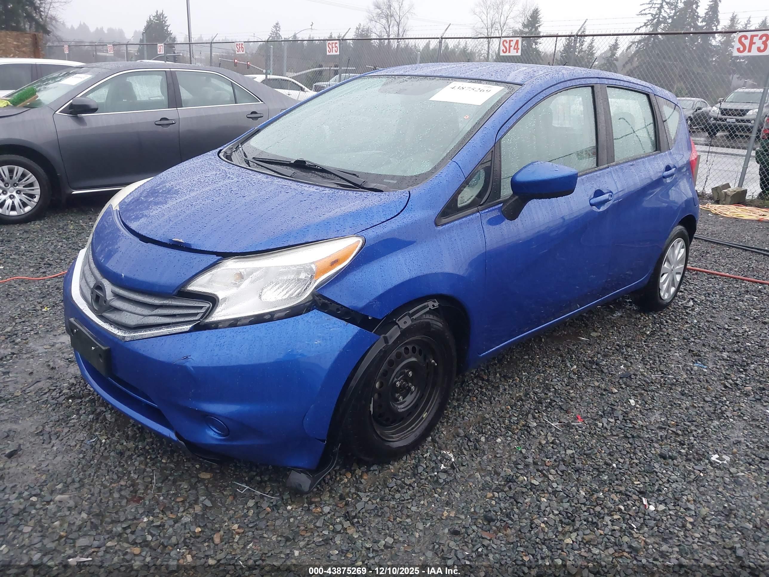 NISSAN VERSA image 2