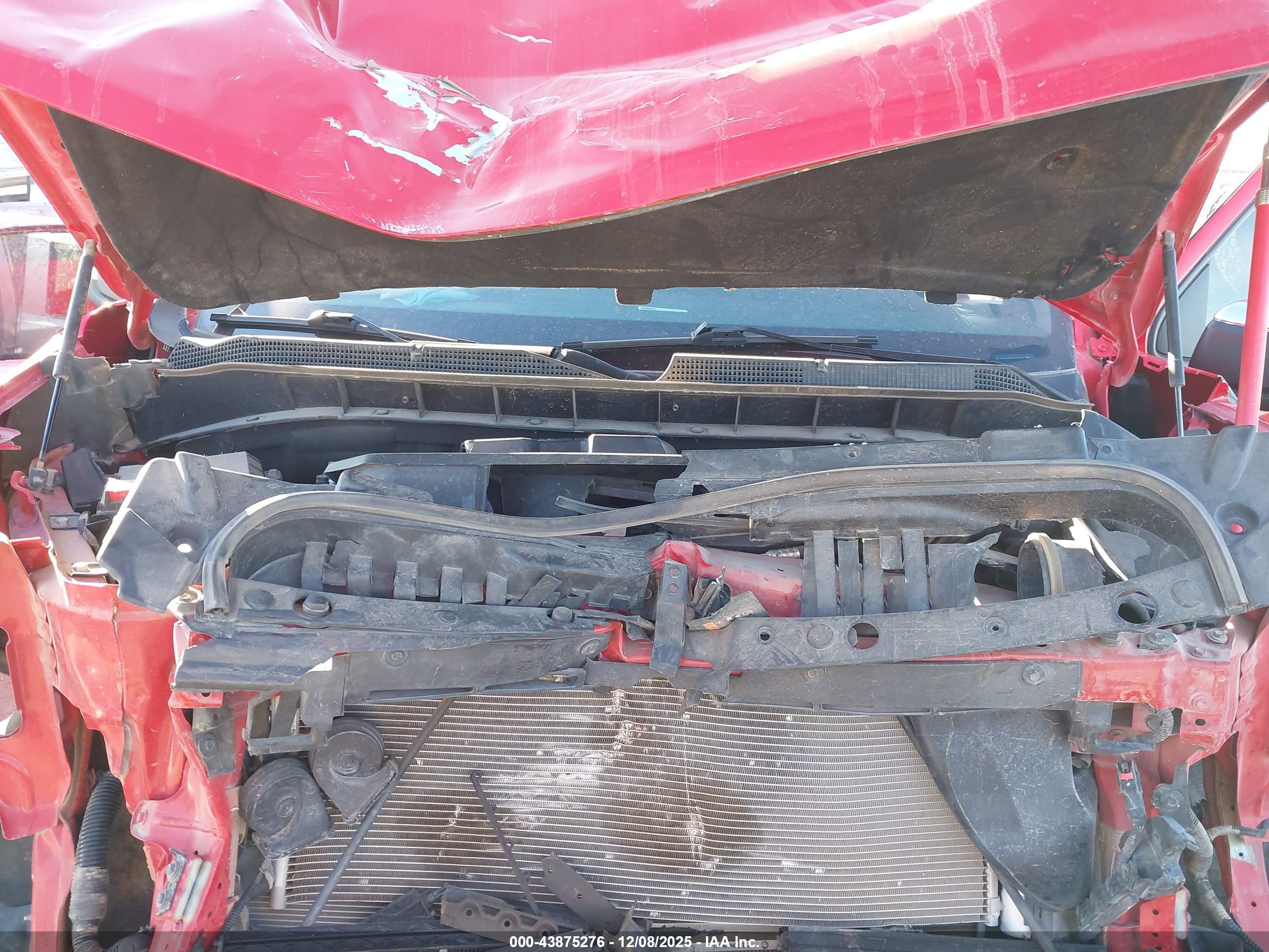 CHEVROLET SILVERADO image 10