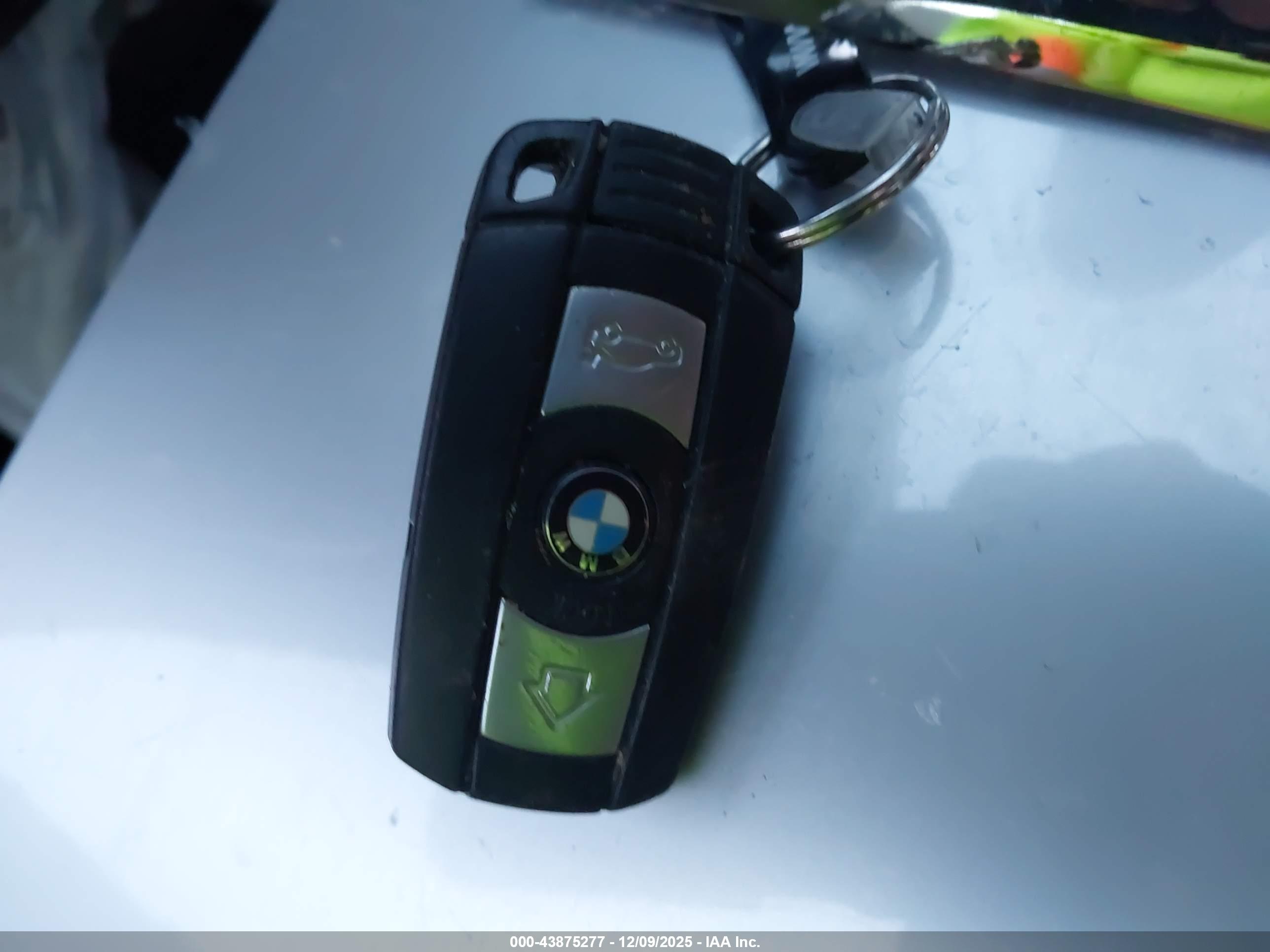 BMW X1 image 11