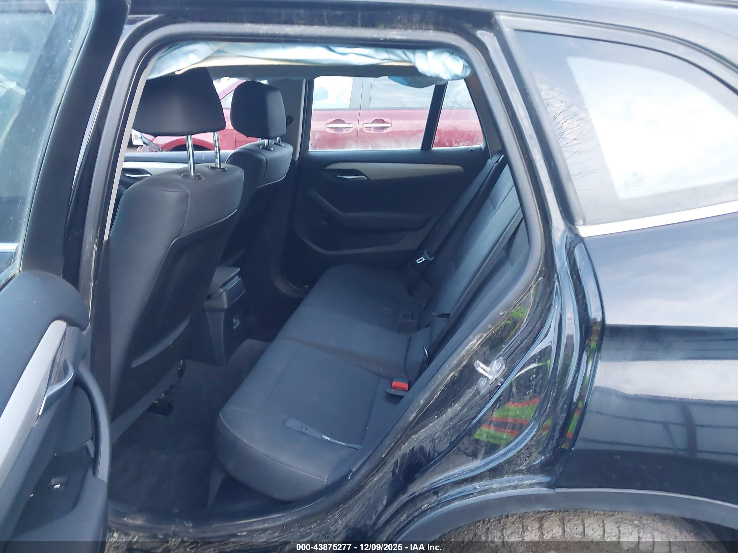 BMW X1 image 8