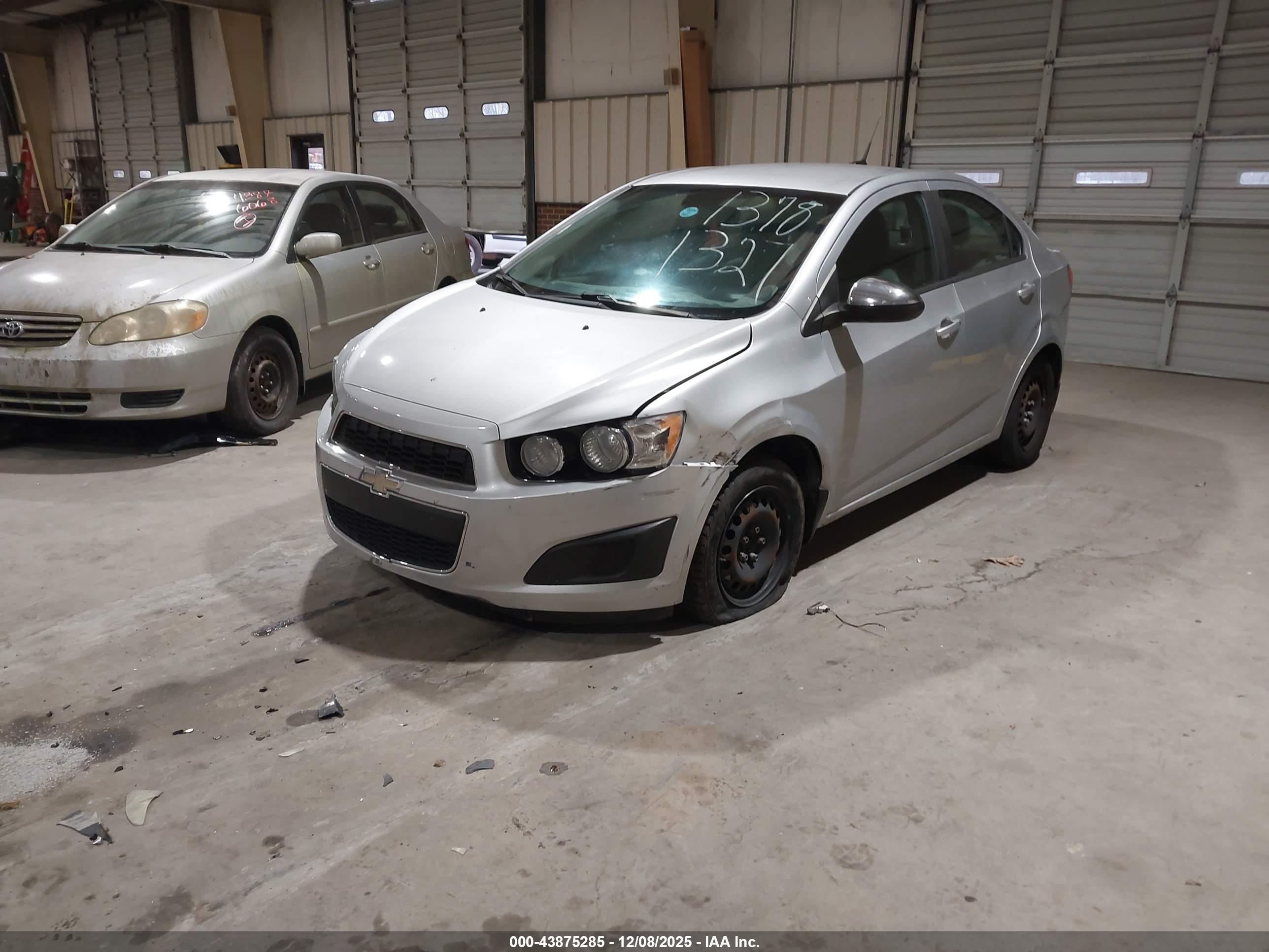 CHEVROLET SONIC image 2