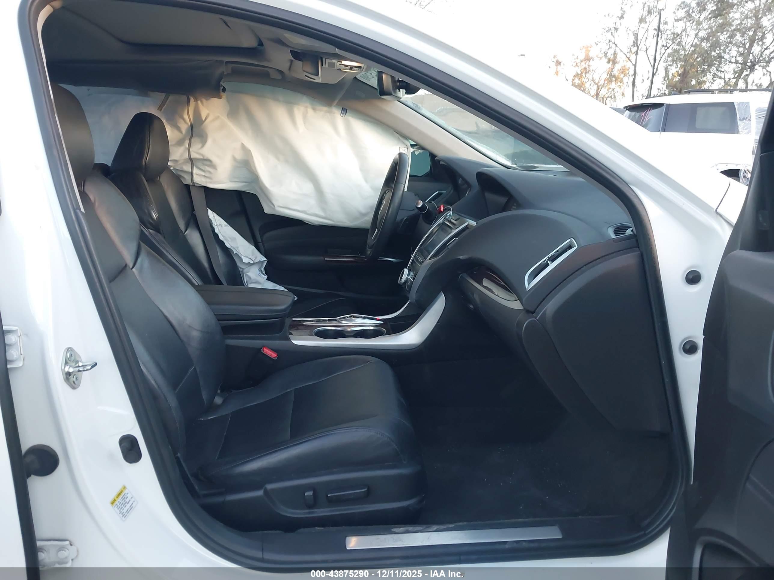 ACURA TLX image 5