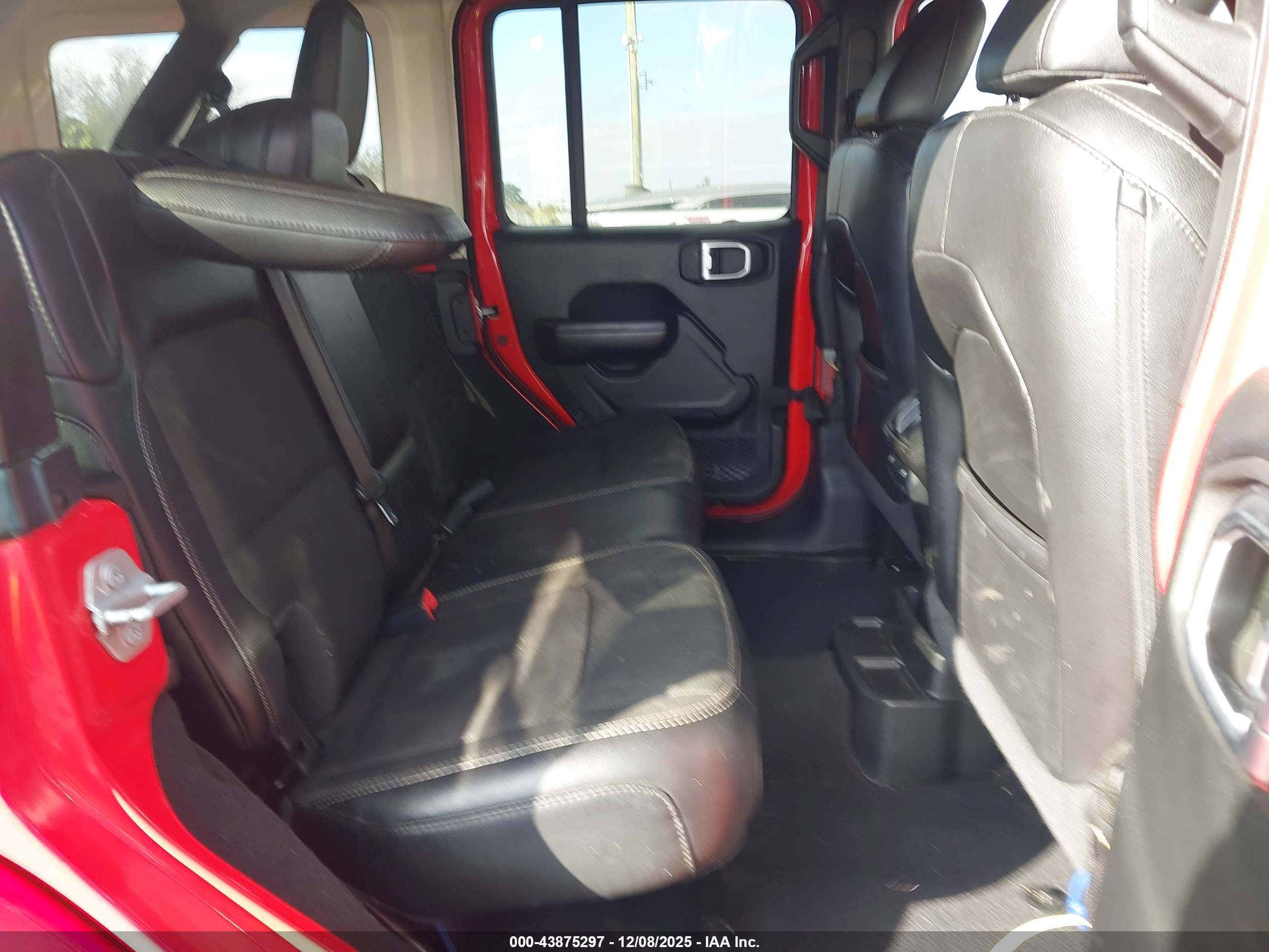 JEEP WRANGLER image 8