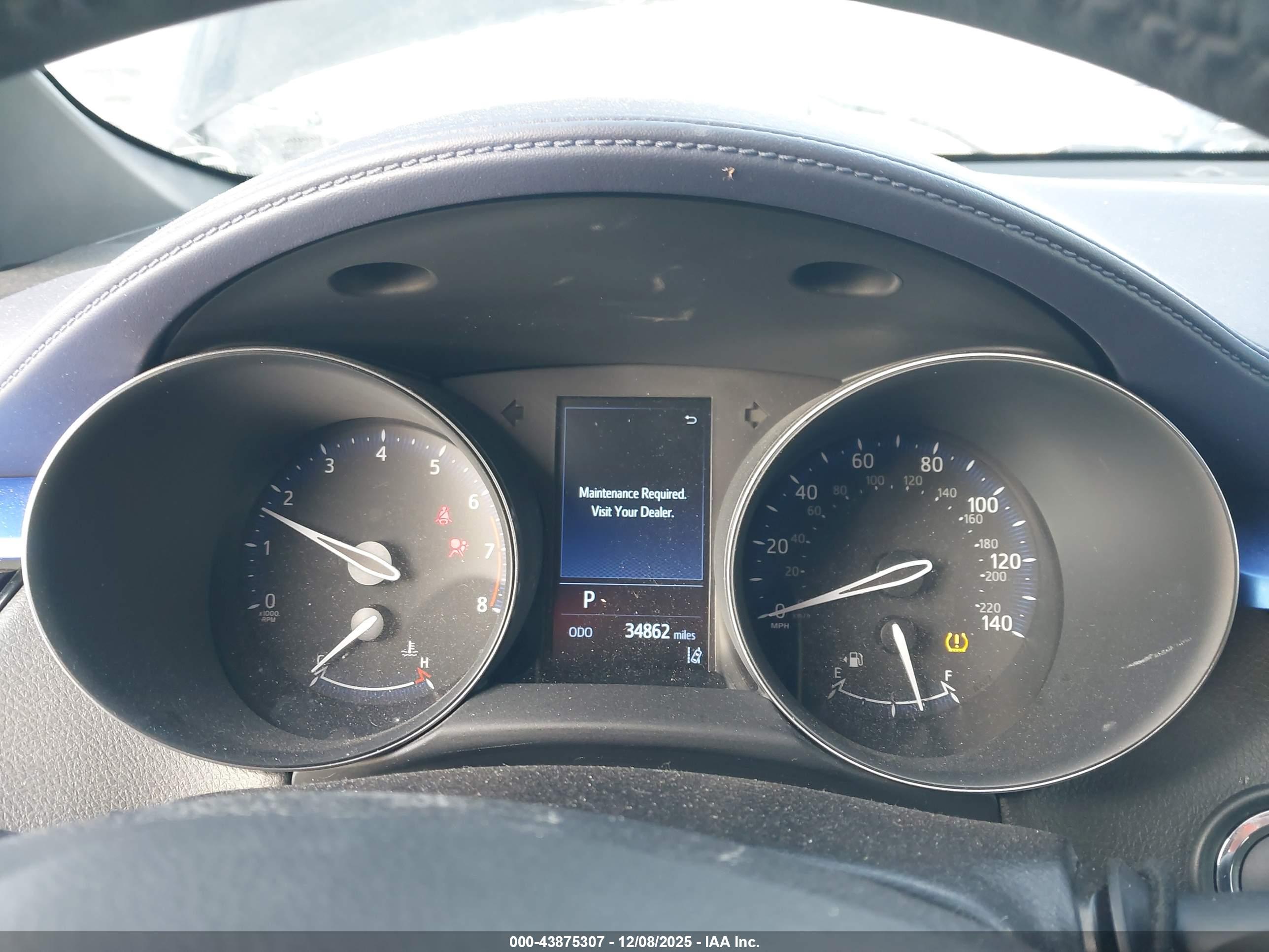 TOYOTA C-HR image 7