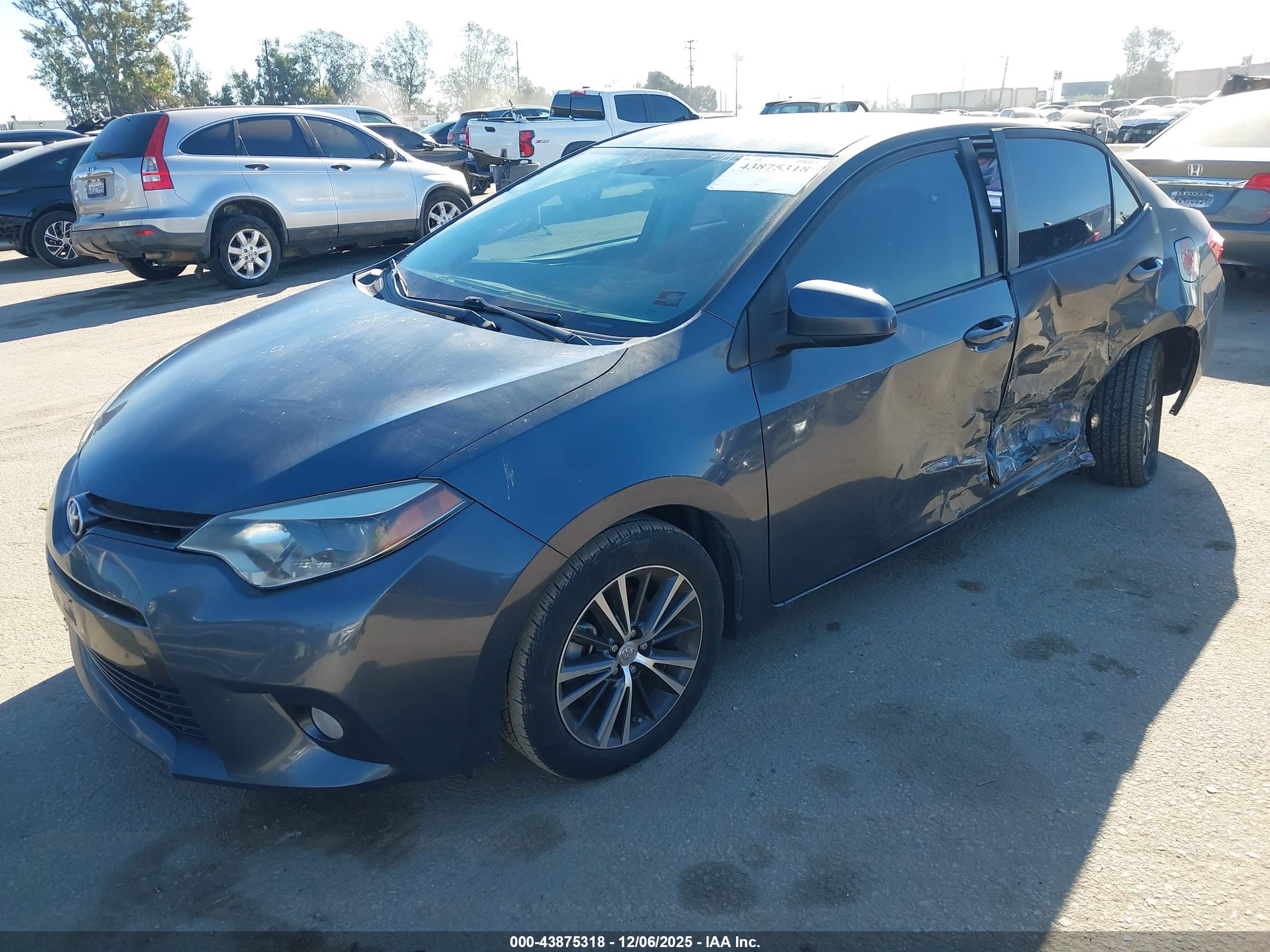 TOYOTA COROLLA image 2
