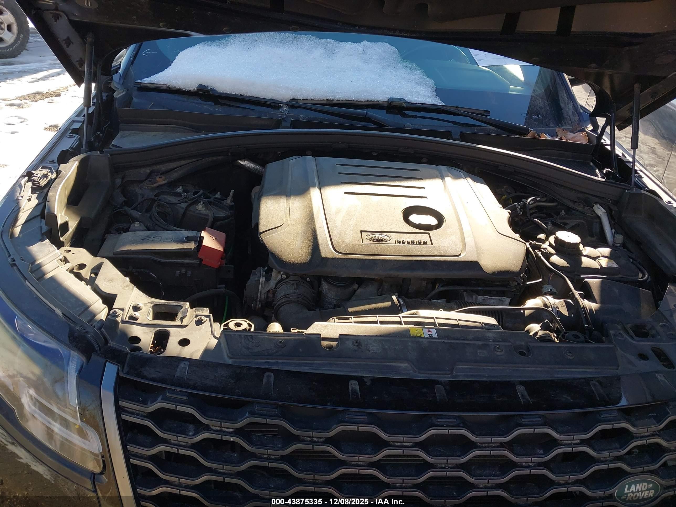 LAND ROVER image 10