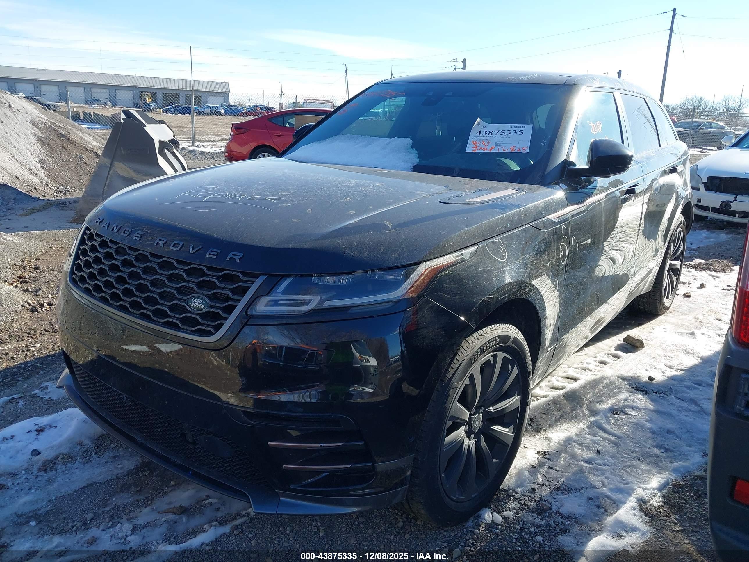 LAND ROVER image 2