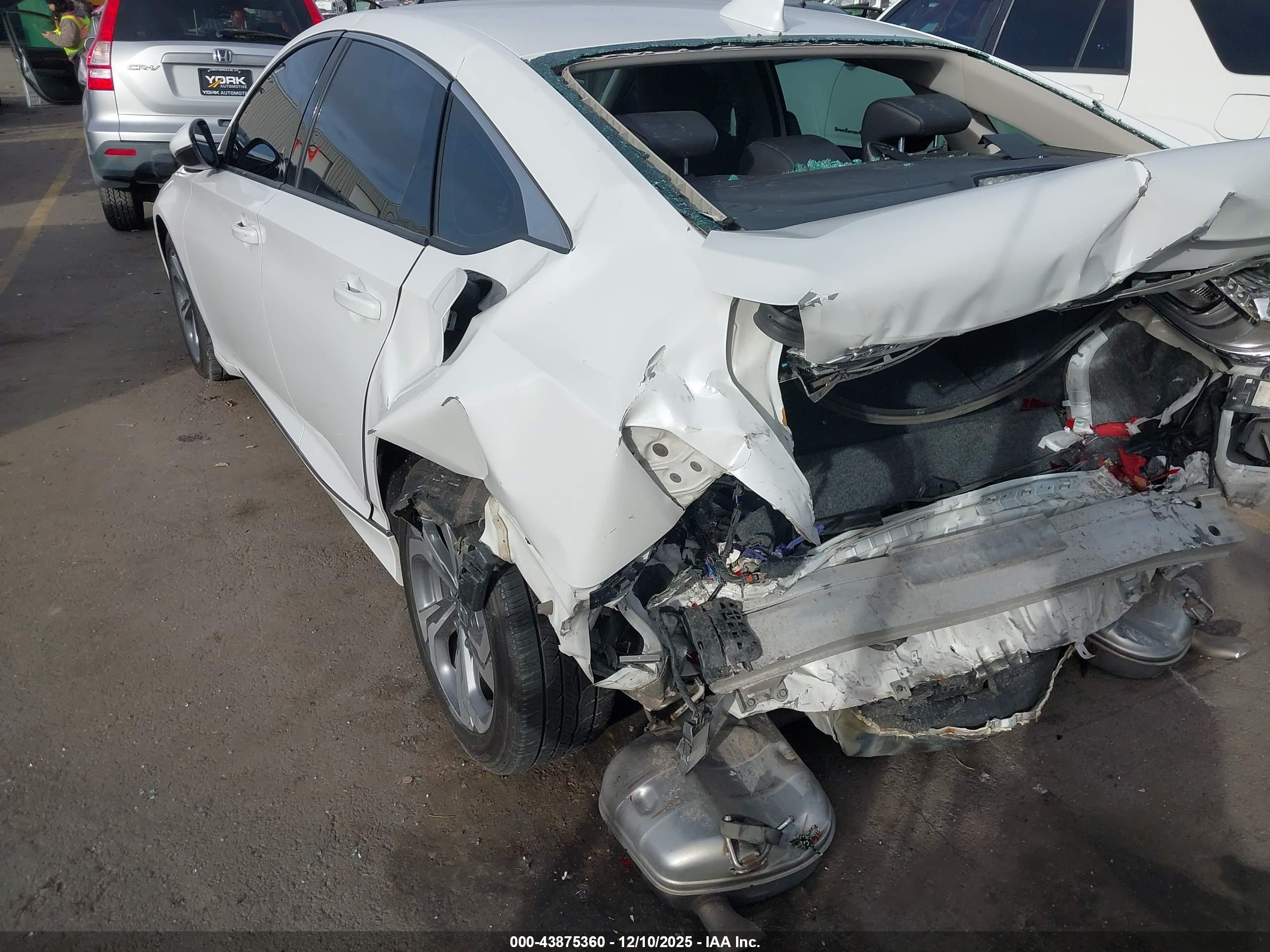 HONDA ACCORD image 6