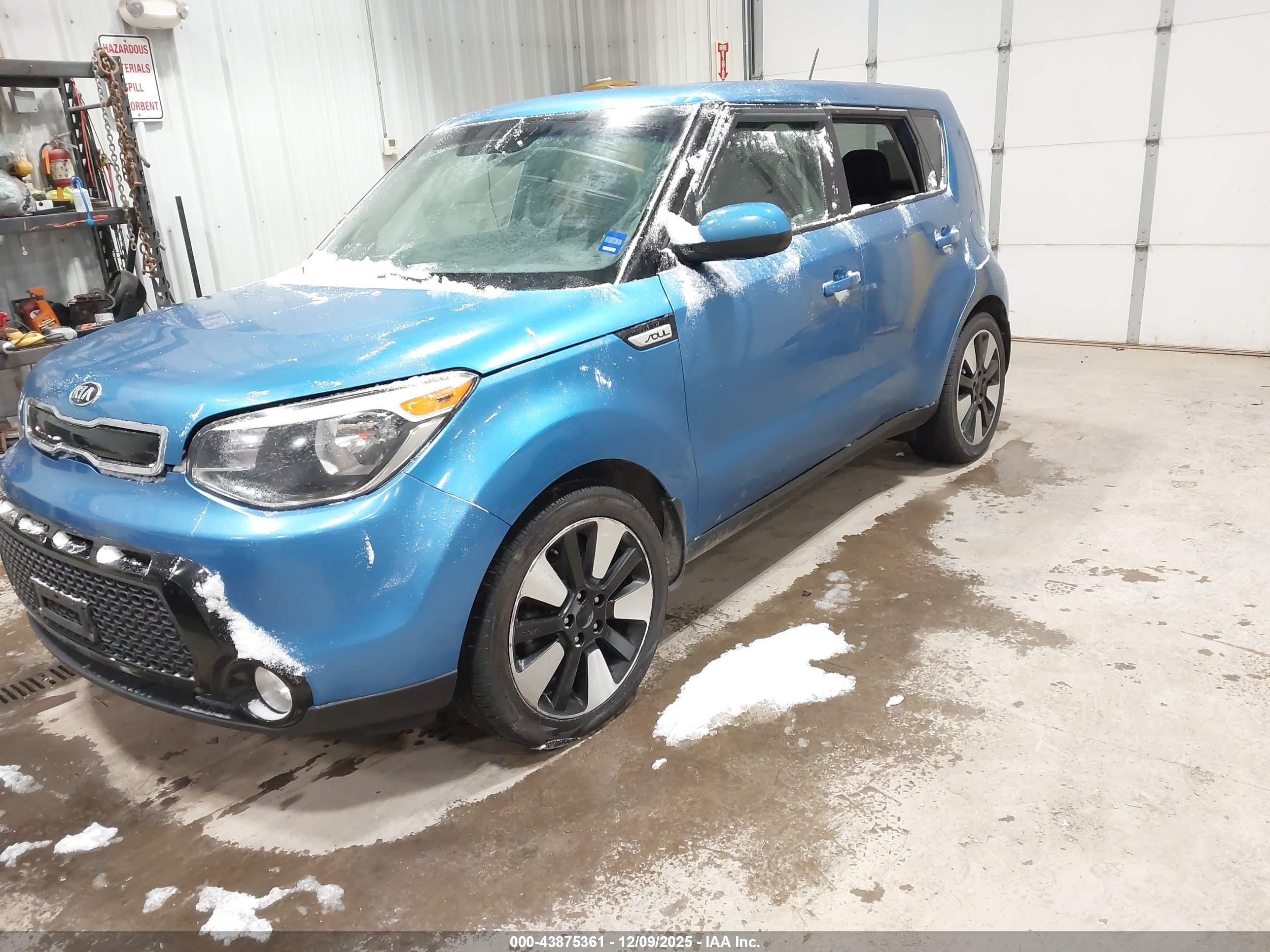 KIA SOUL image 2