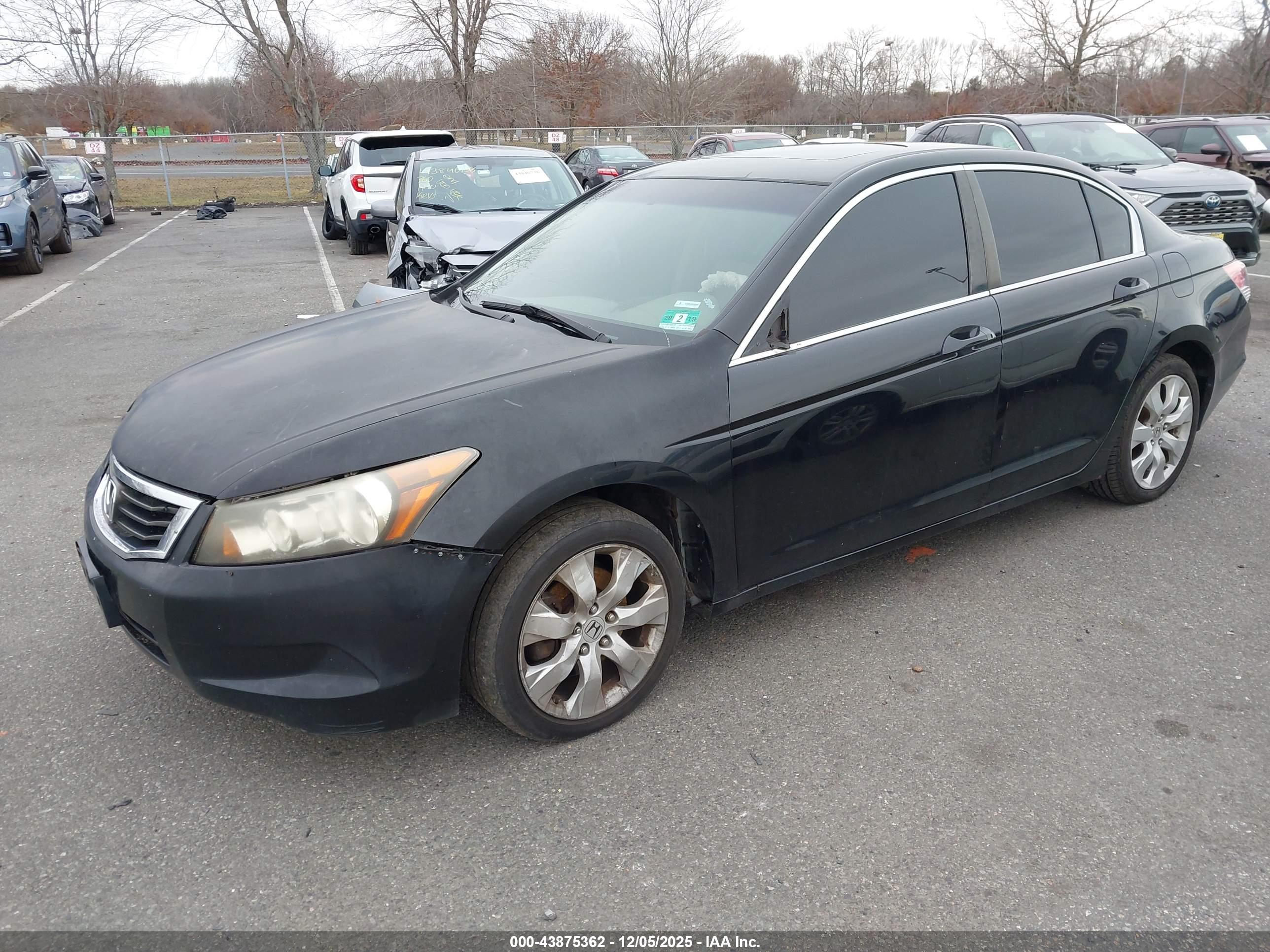 HONDA ACCORD image 2