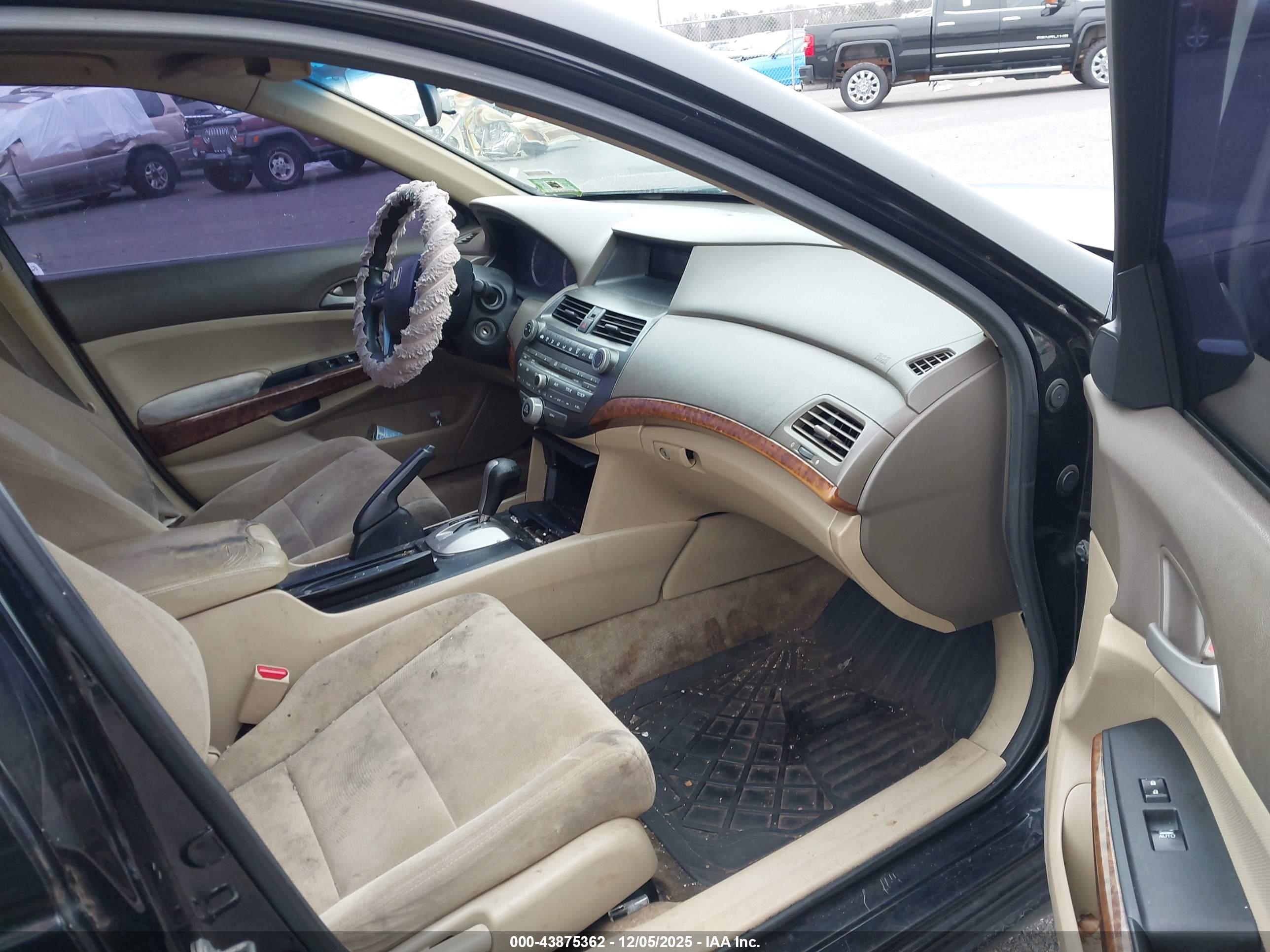 HONDA ACCORD image 5