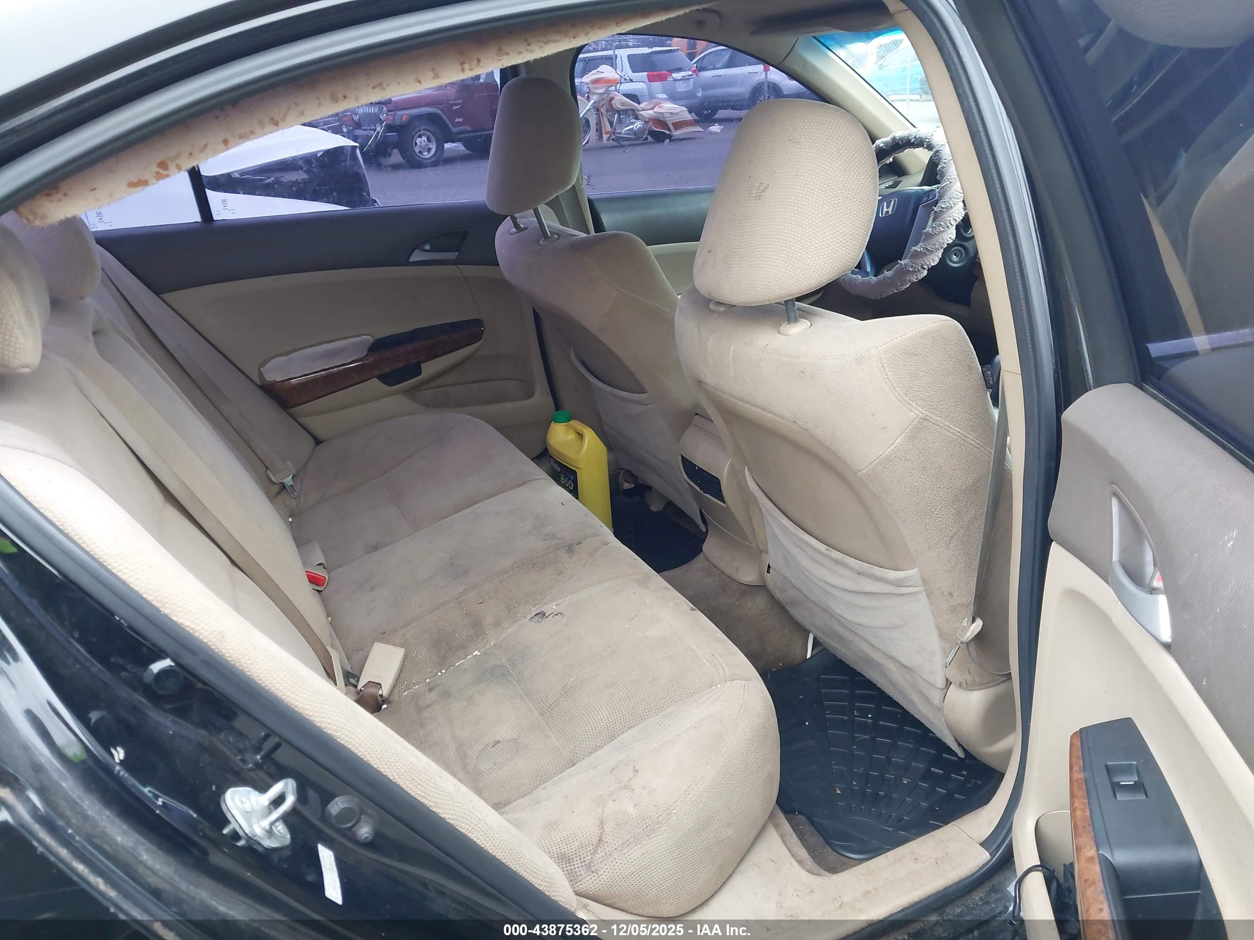 HONDA ACCORD image 8