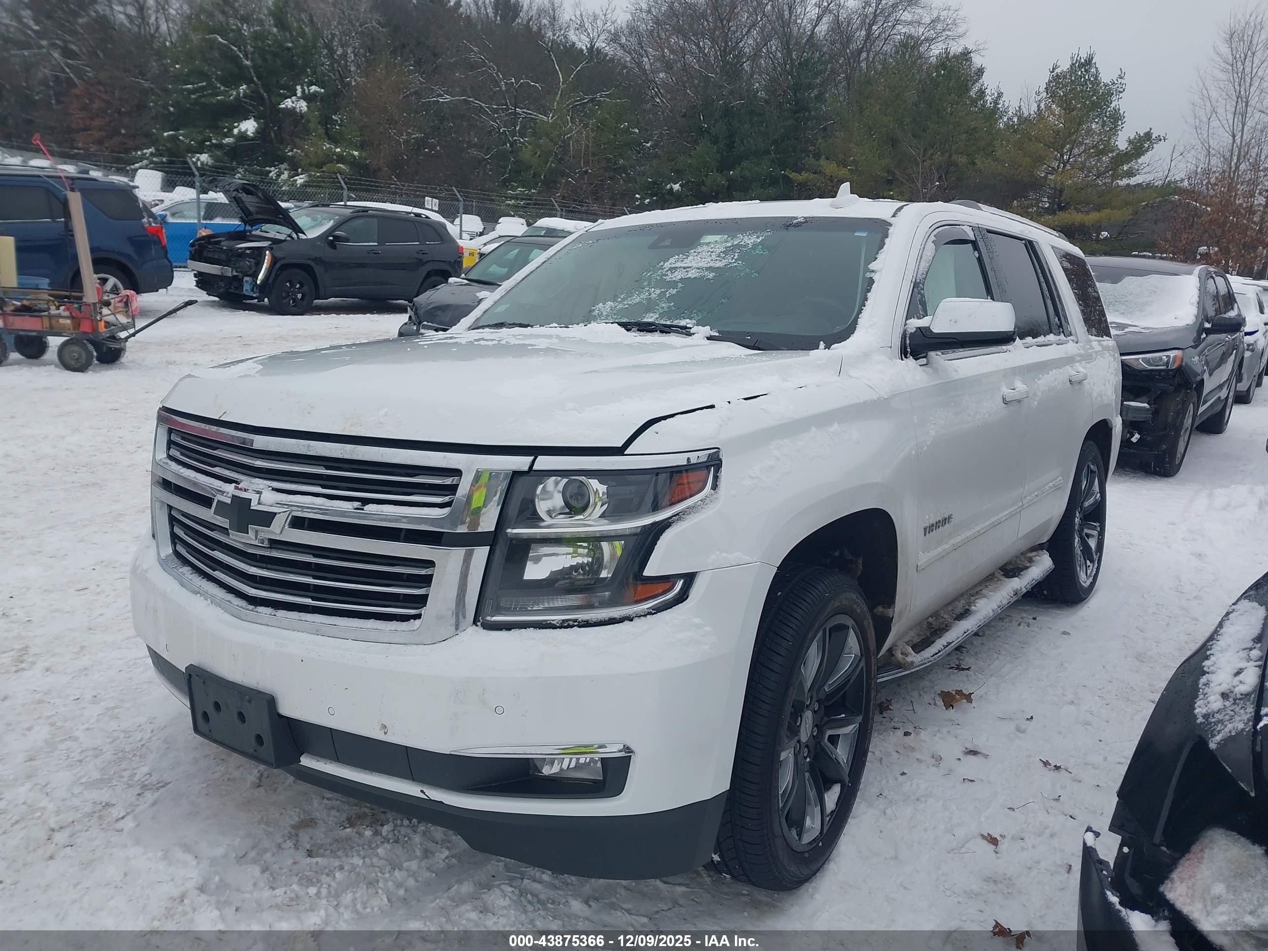 CHEVROLET TAHOE image 2