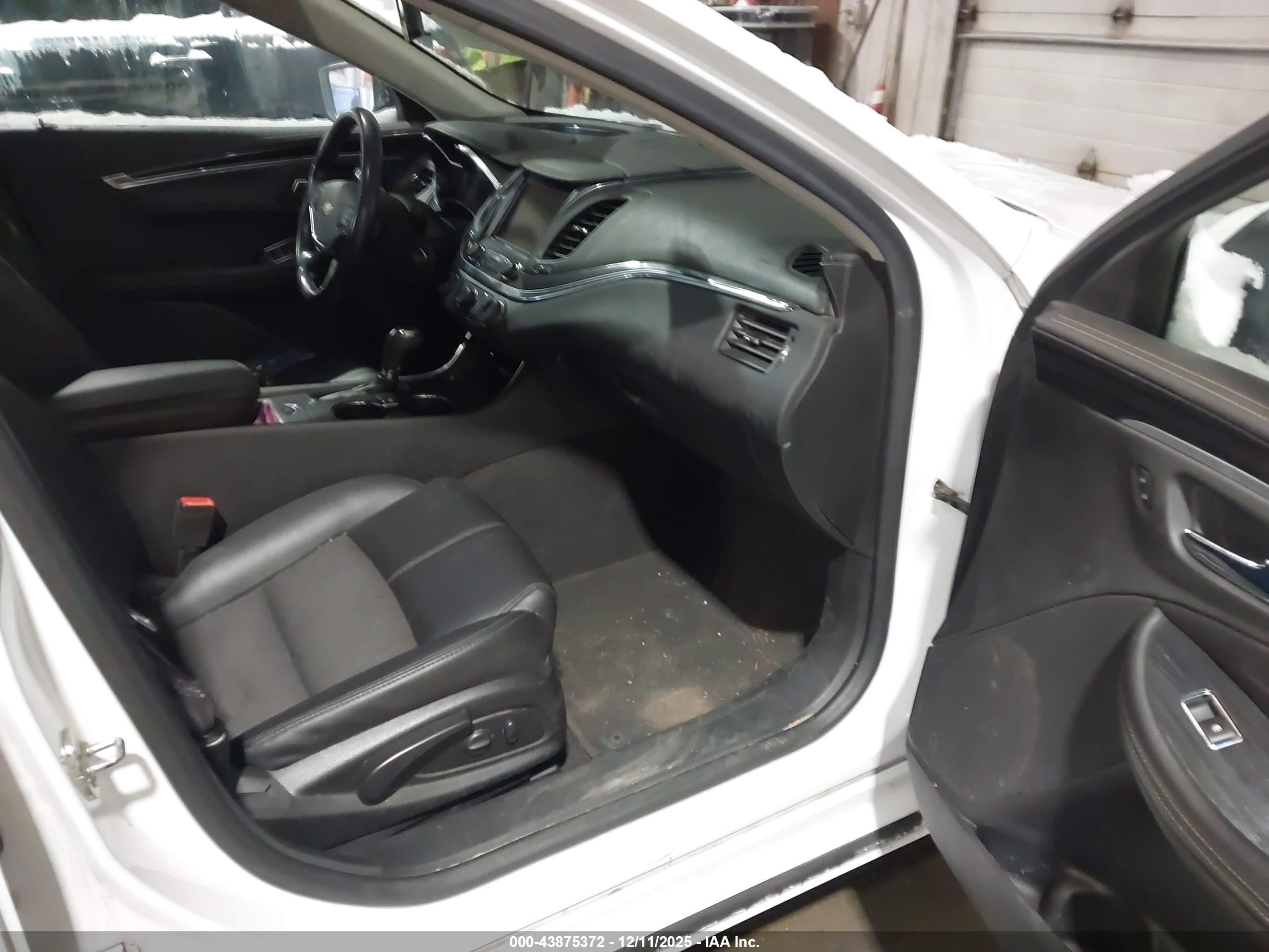 CHEVROLET IMPALA image 5