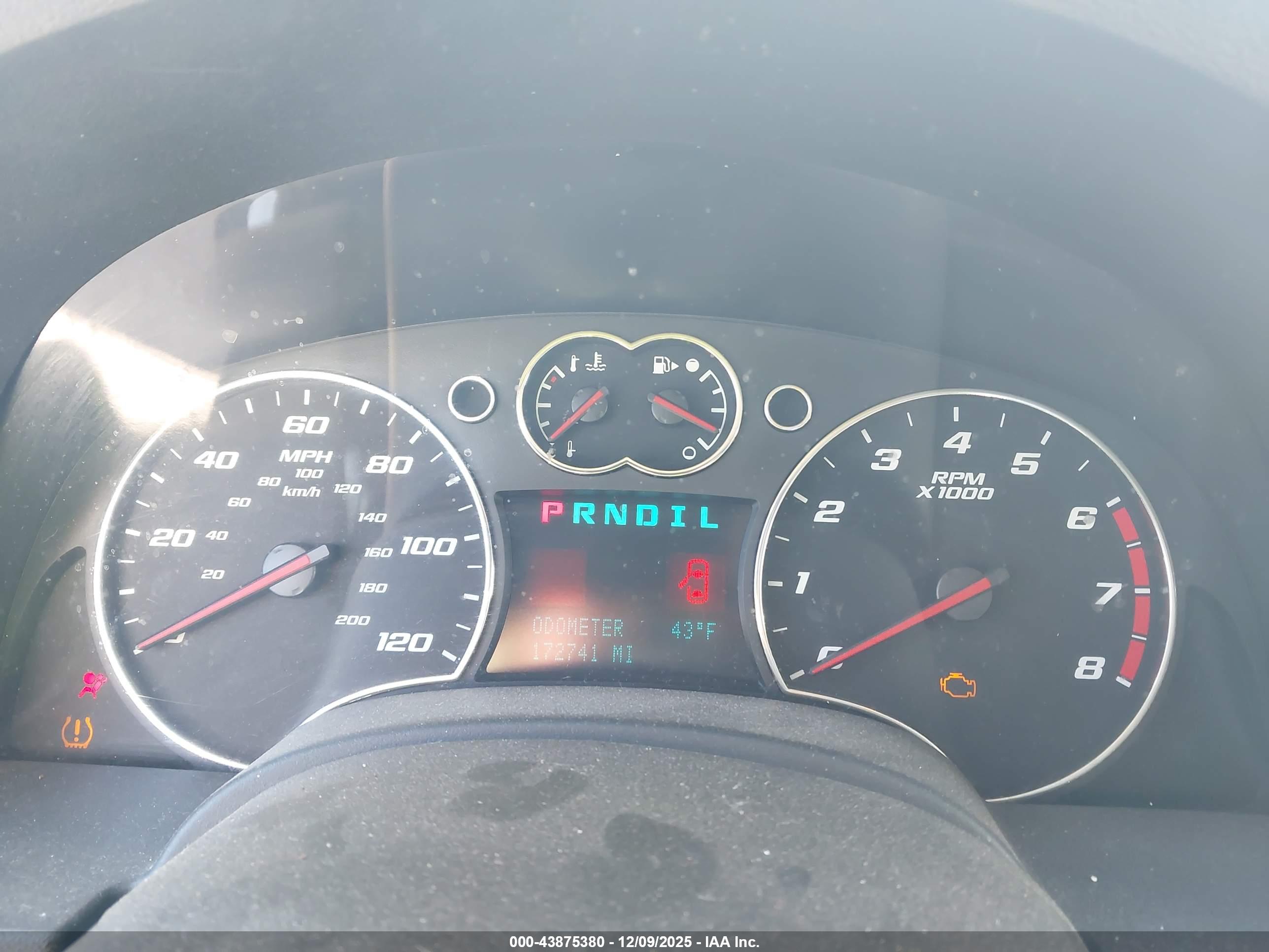 CHEVROLET EQUINOX image 7