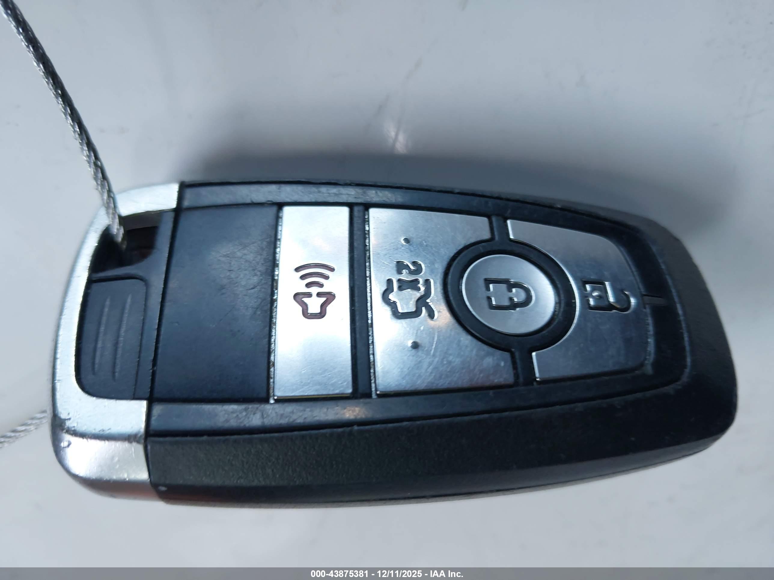 FORD EDGE image 11
