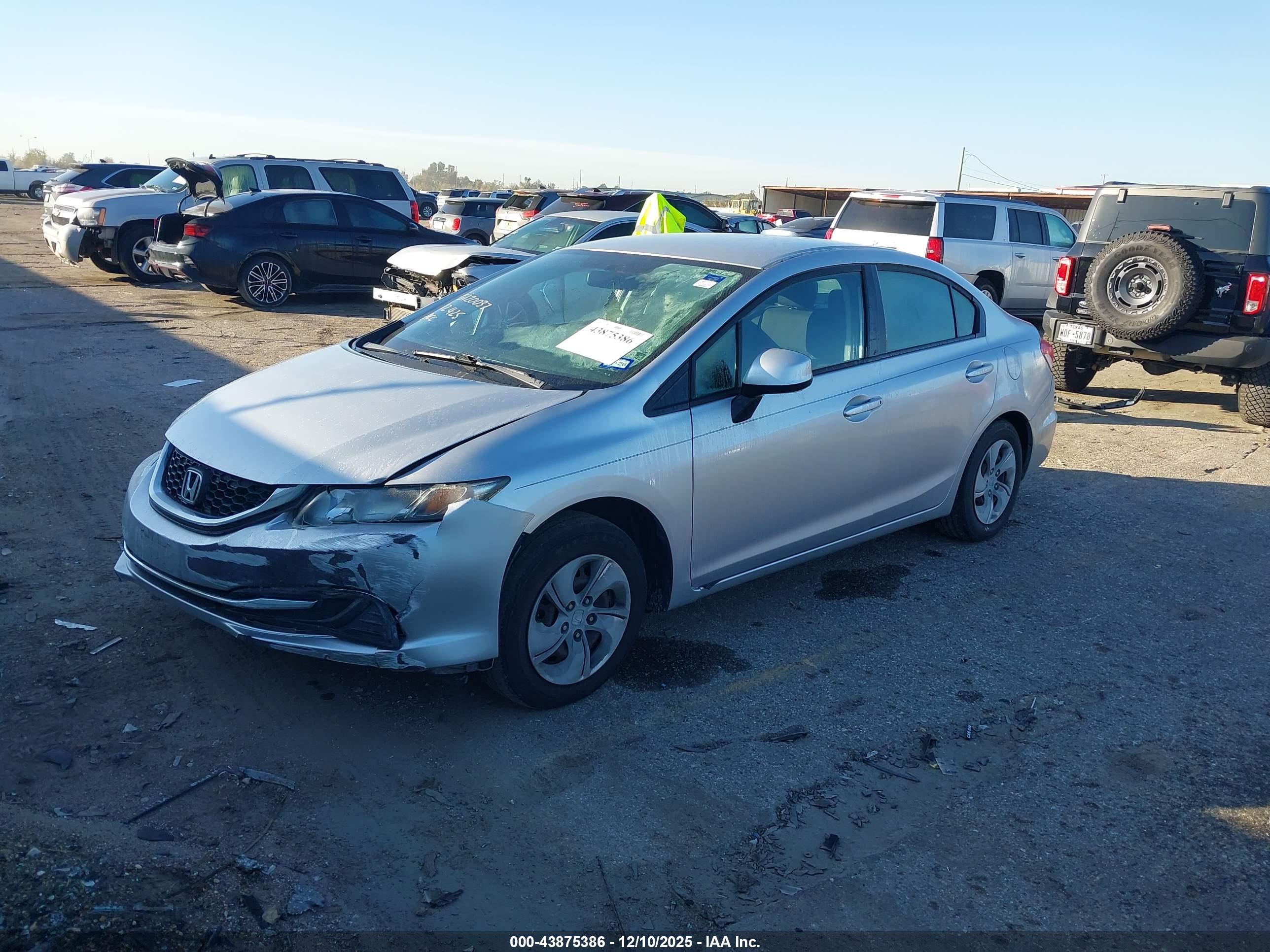 HONDA CIVIC image 2