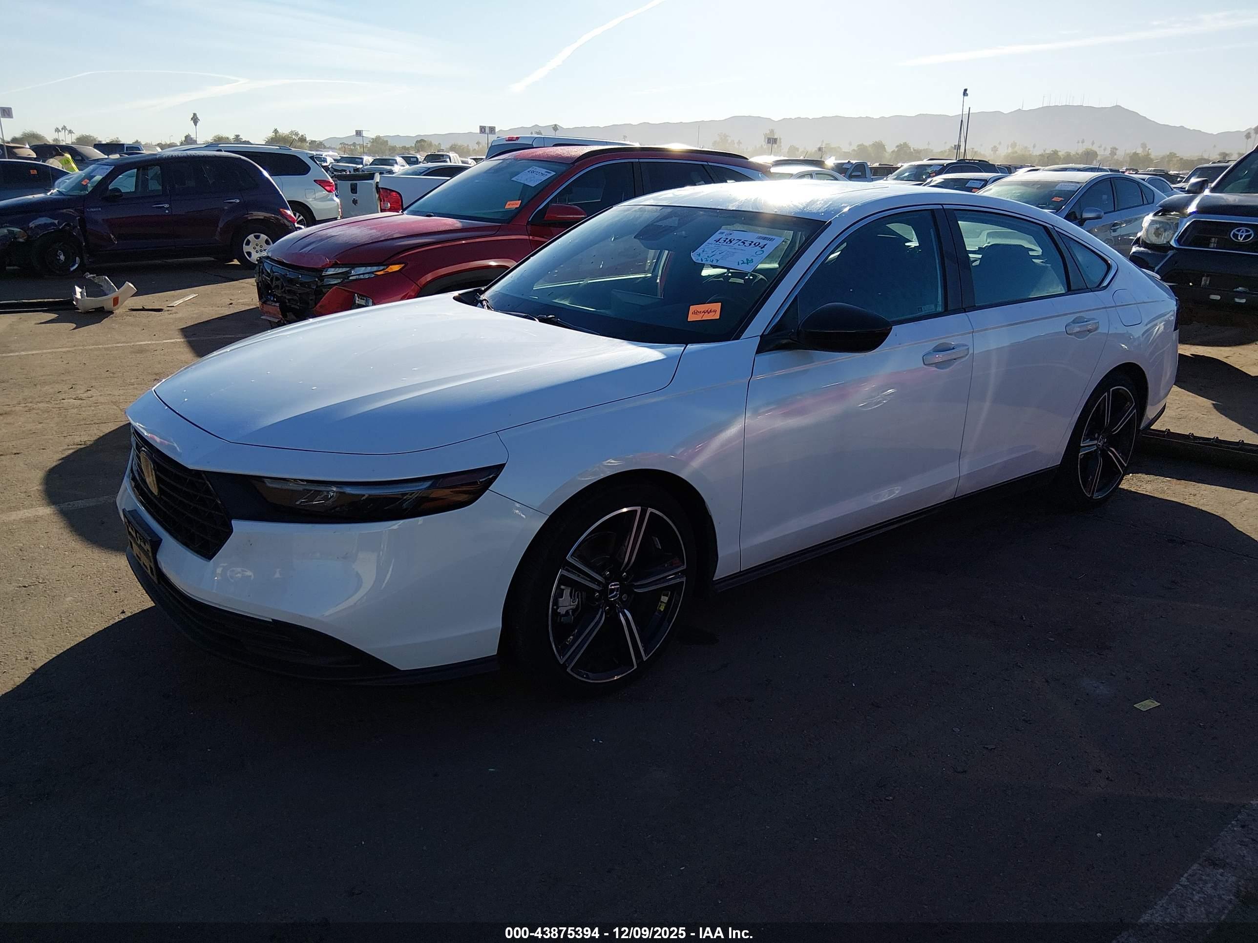 HONDA ACCORD image 2