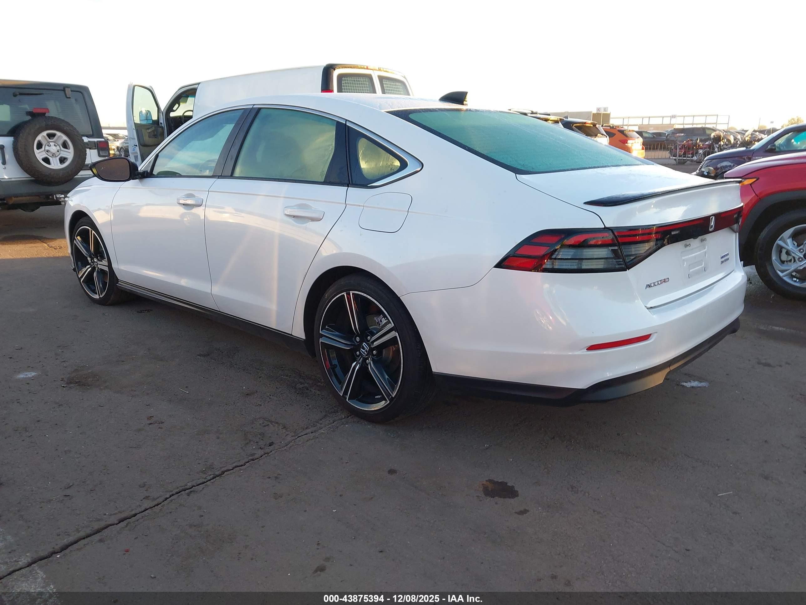 HONDA ACCORD image 3