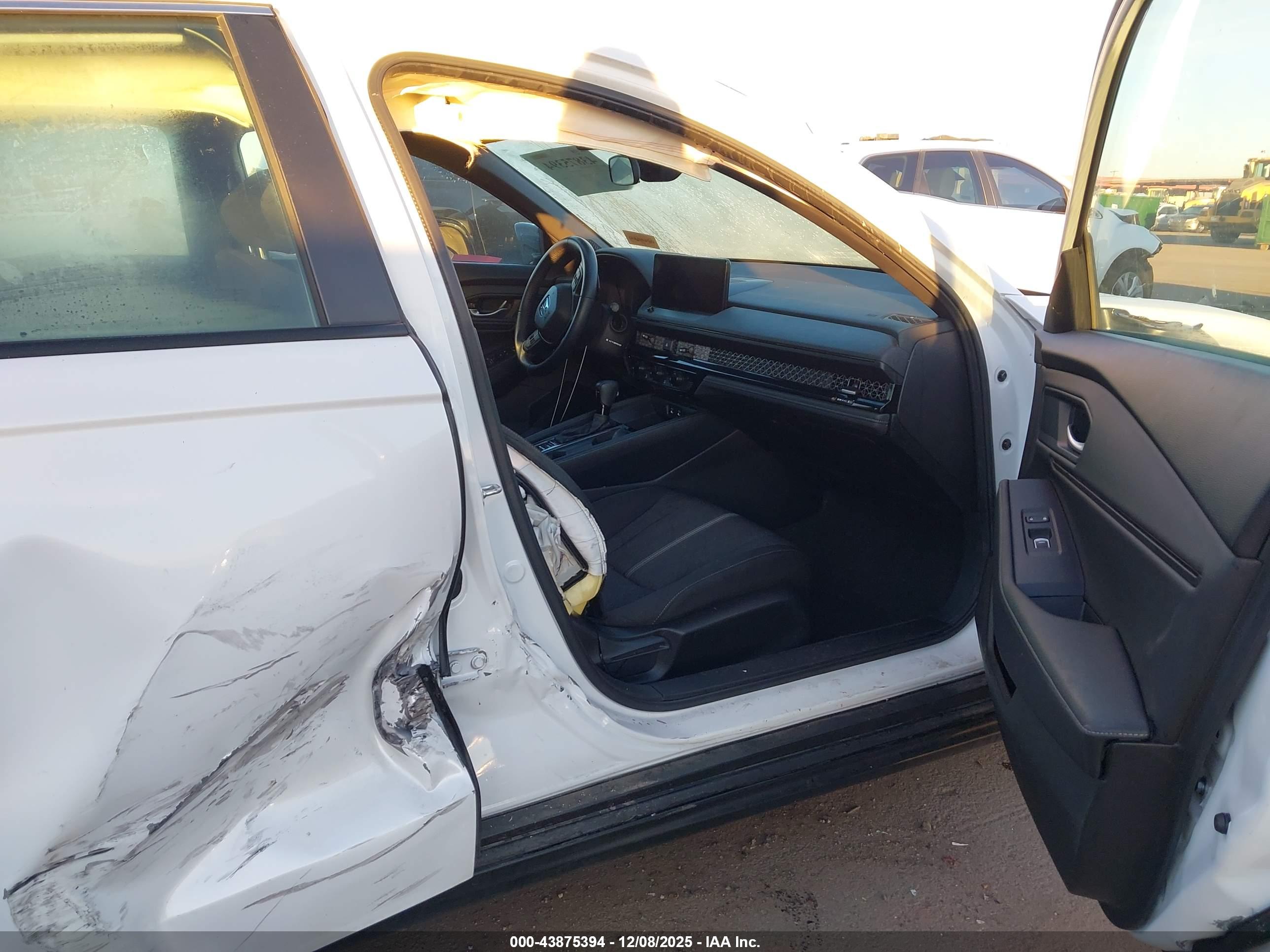 HONDA ACCORD image 5