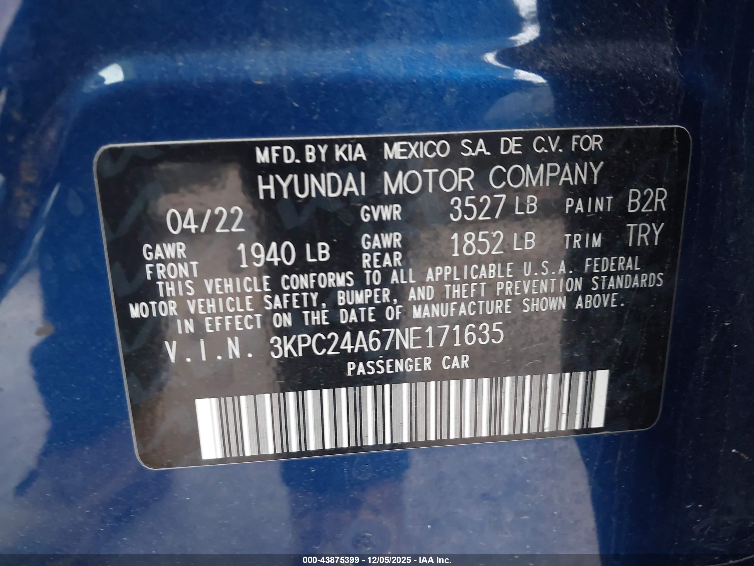 HYUNDAI ACCENT image 9