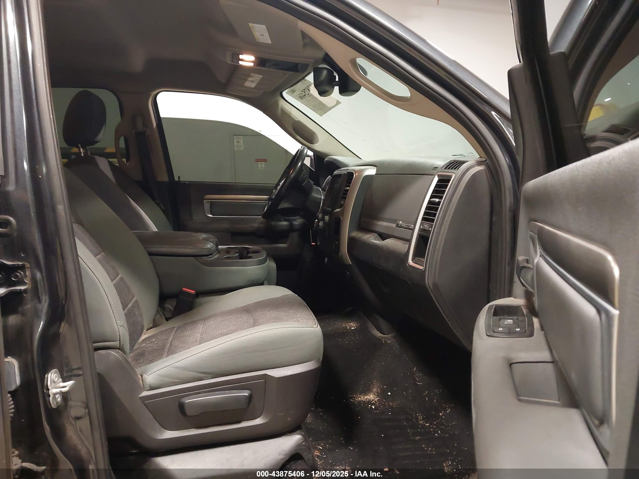 RAM 1500 image 5