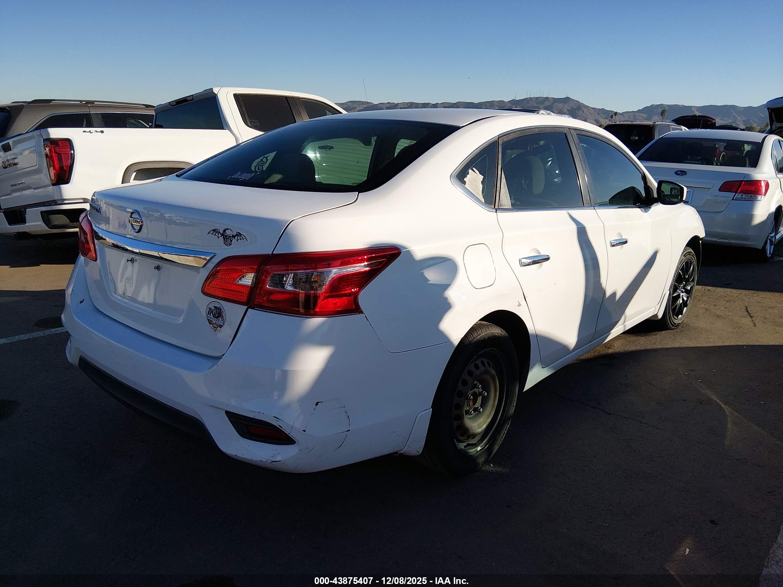 NISSAN SENTRA image 4