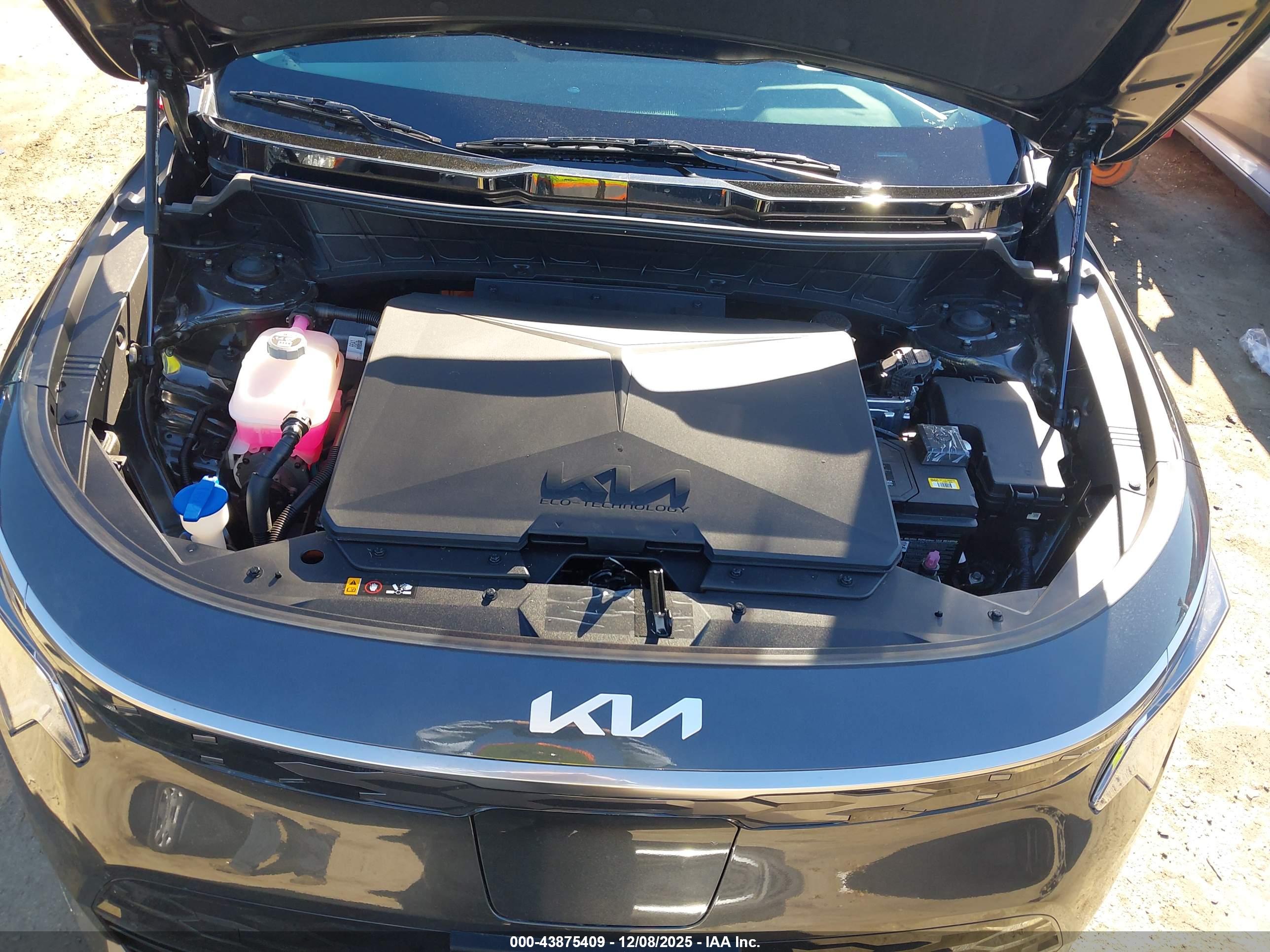 KIA NIRO image 10