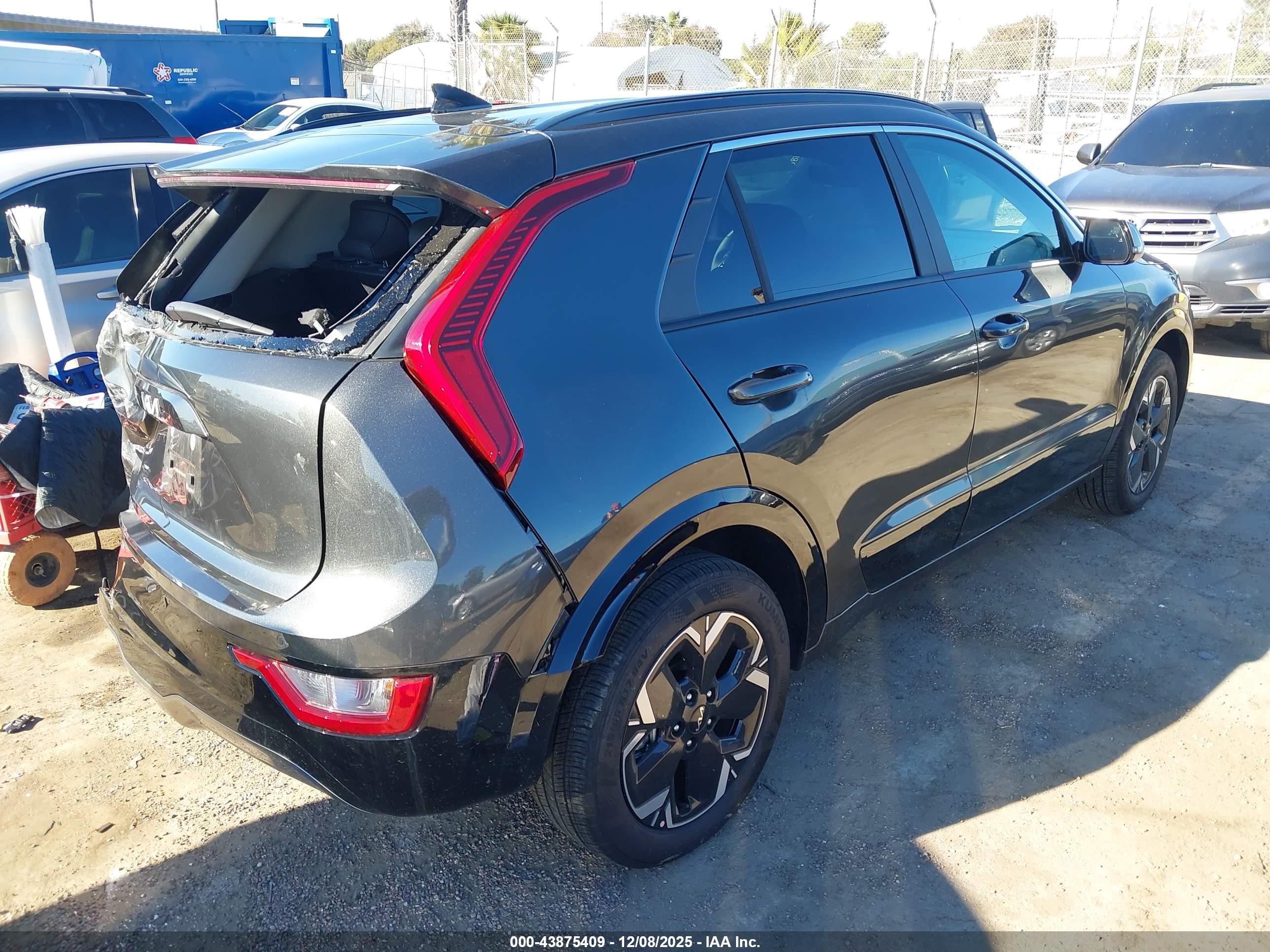 KIA NIRO image 4